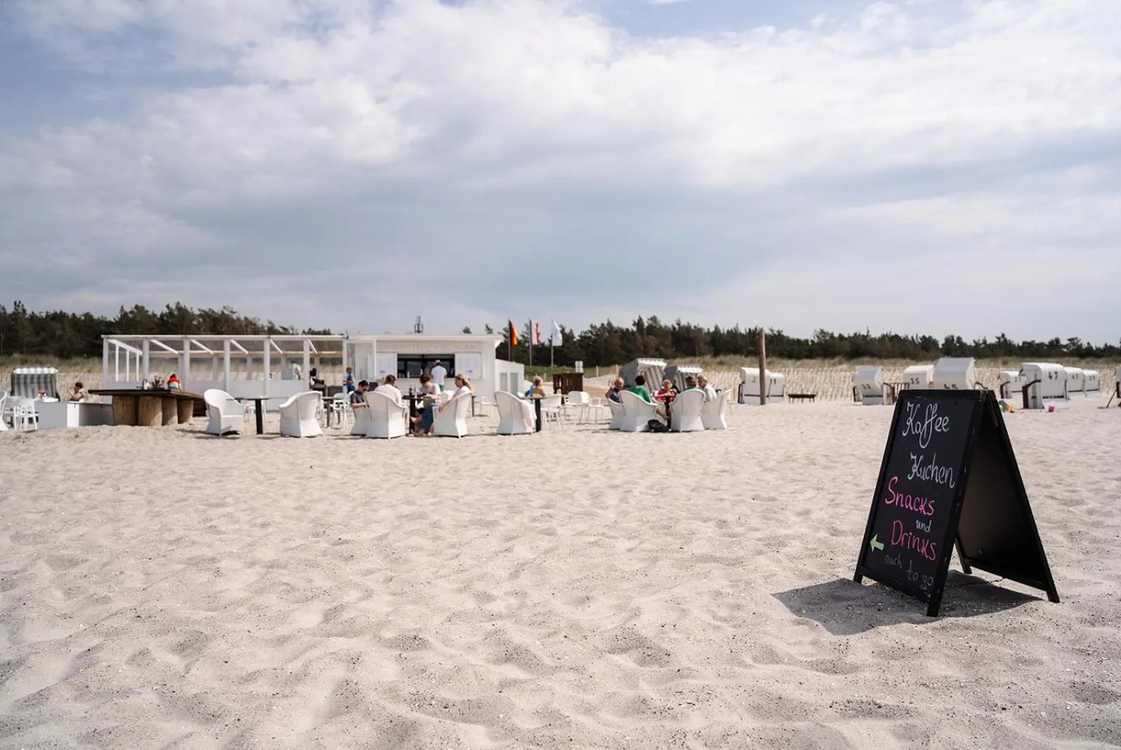 Beach in Strandhotel Fischland