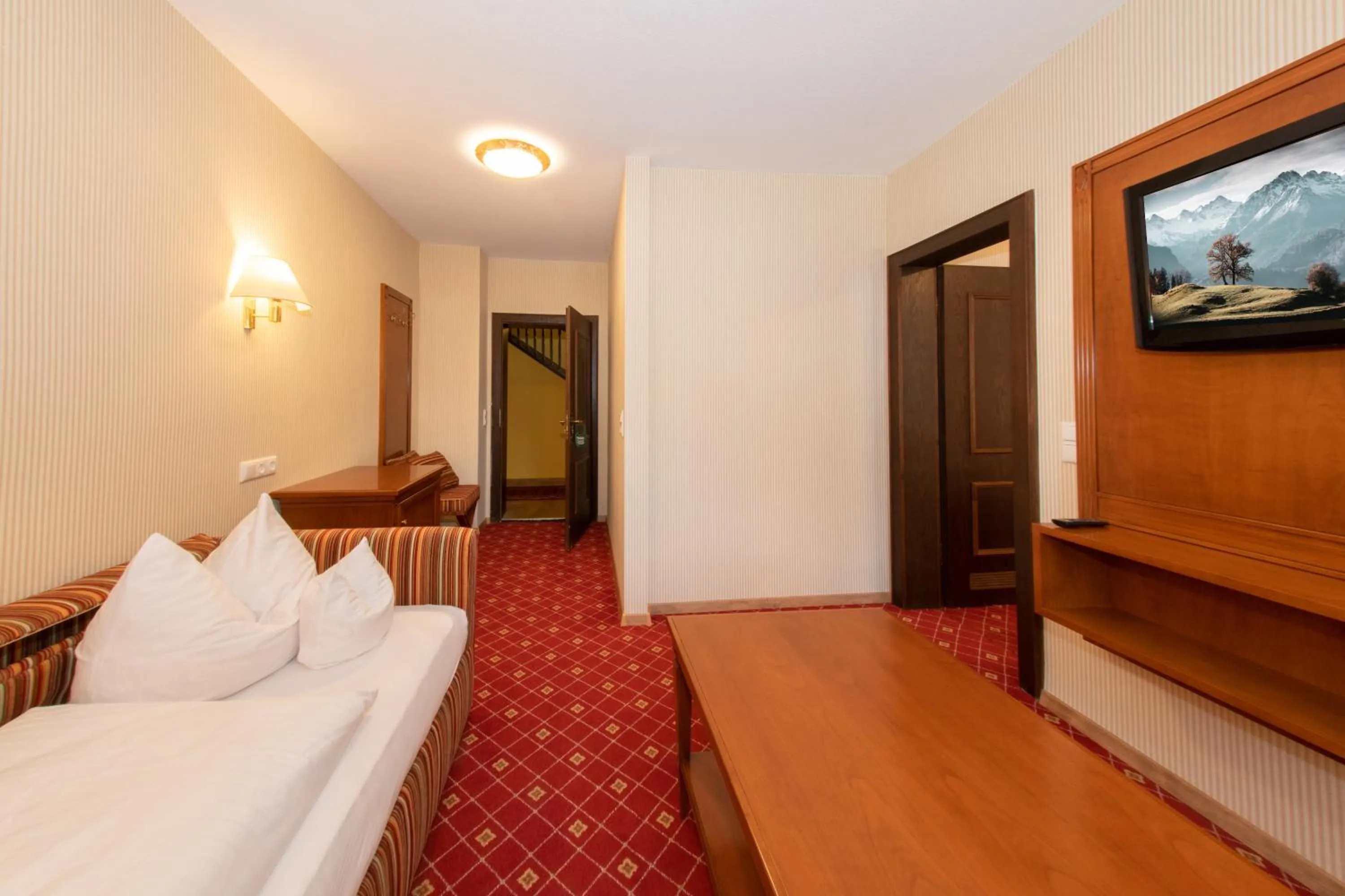 Photo of the whole room, Bed in Hotel Gasthof Post