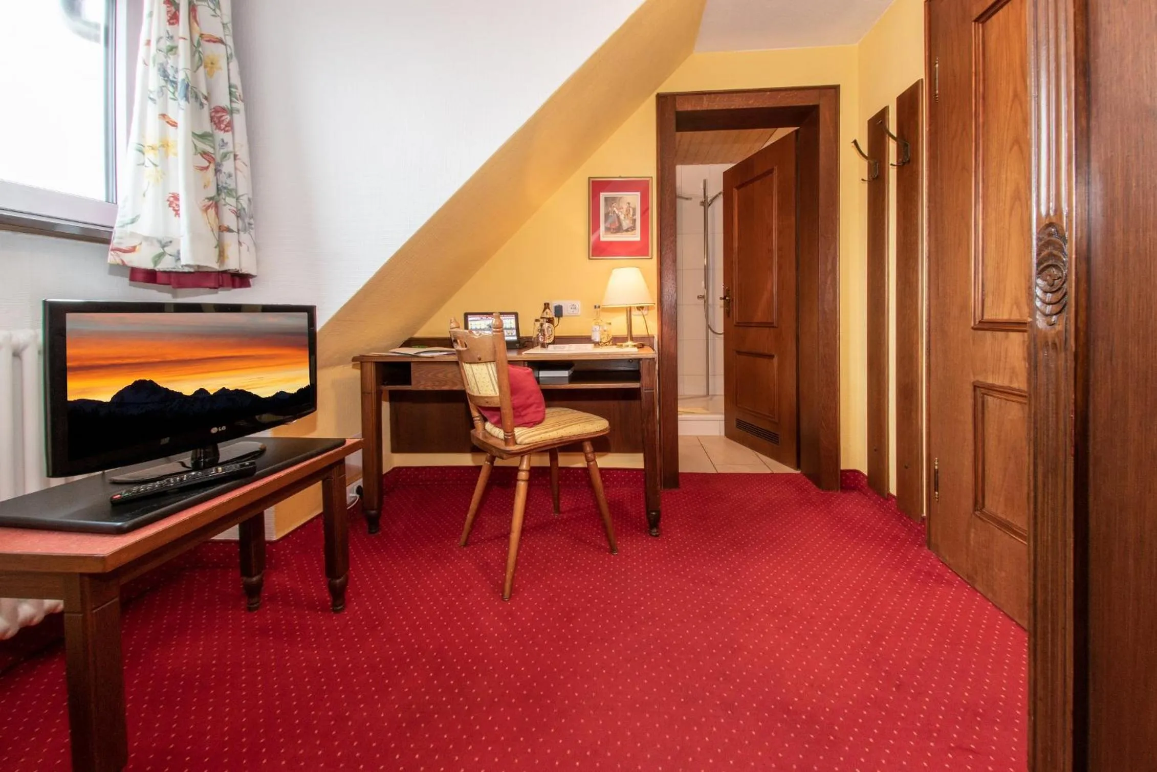 Photo of the whole room in Hotel Gasthof Post