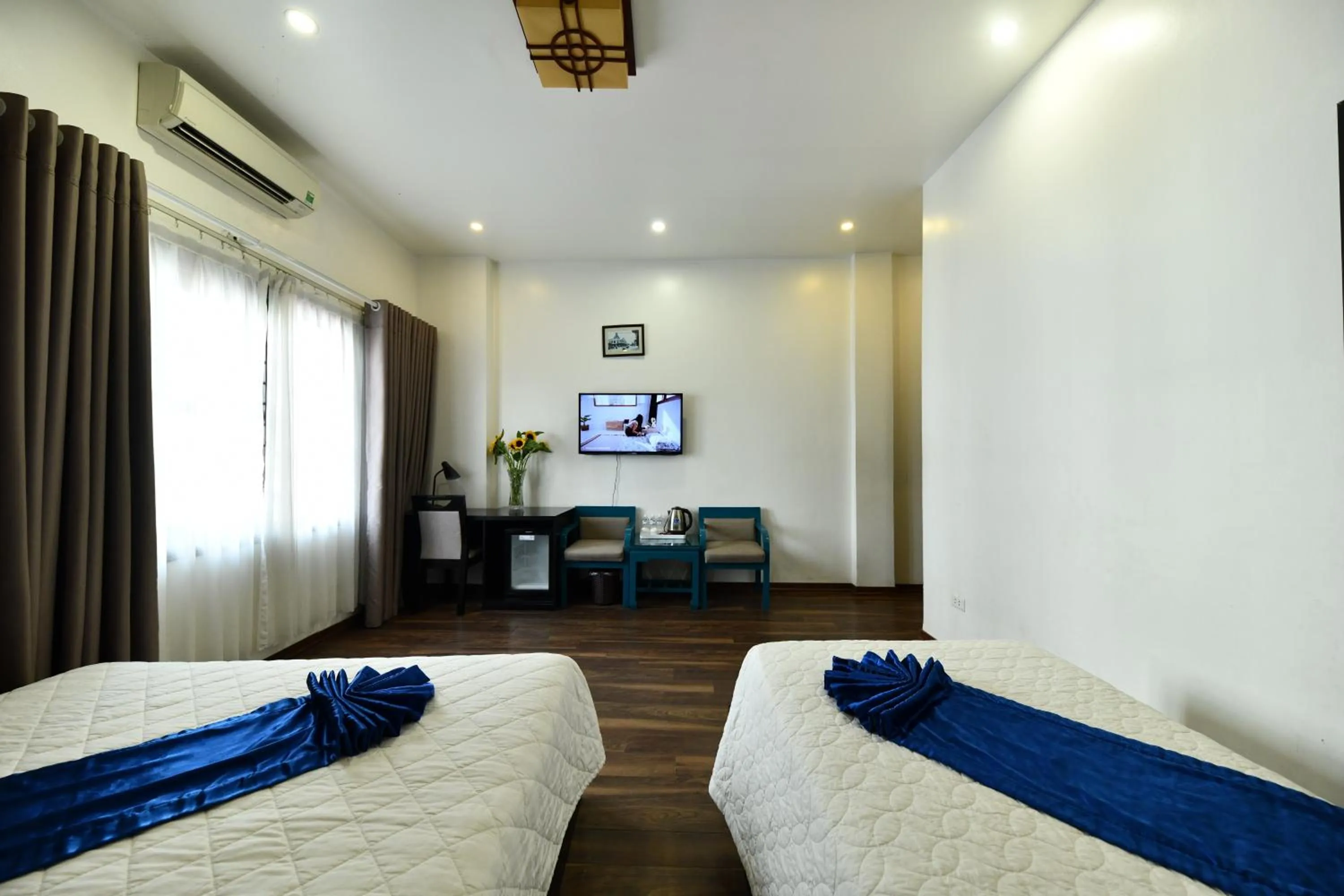 Bed in Hanoi Starlight Boutique Hotel