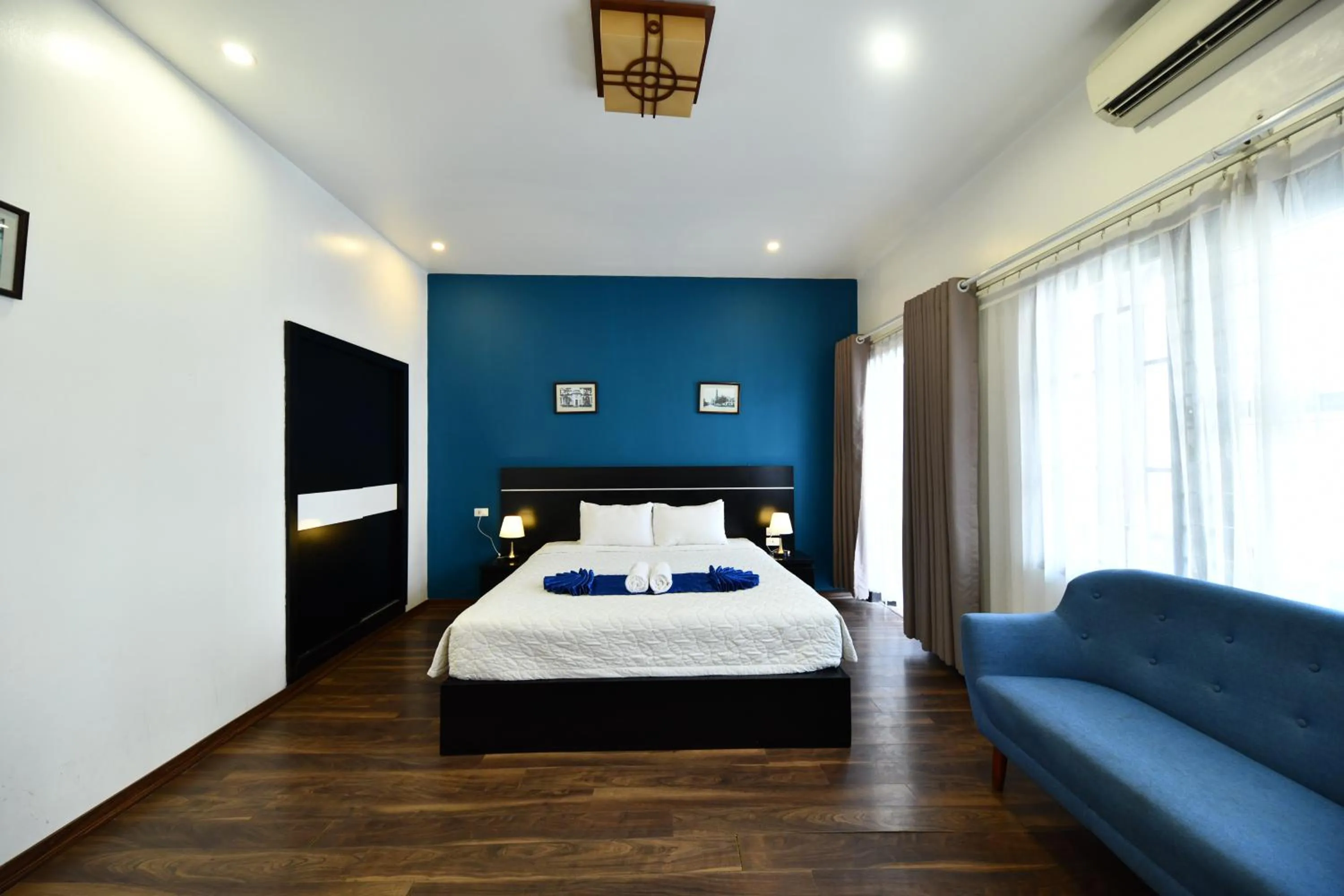 Bed in Hanoi Starlight Boutique Hotel