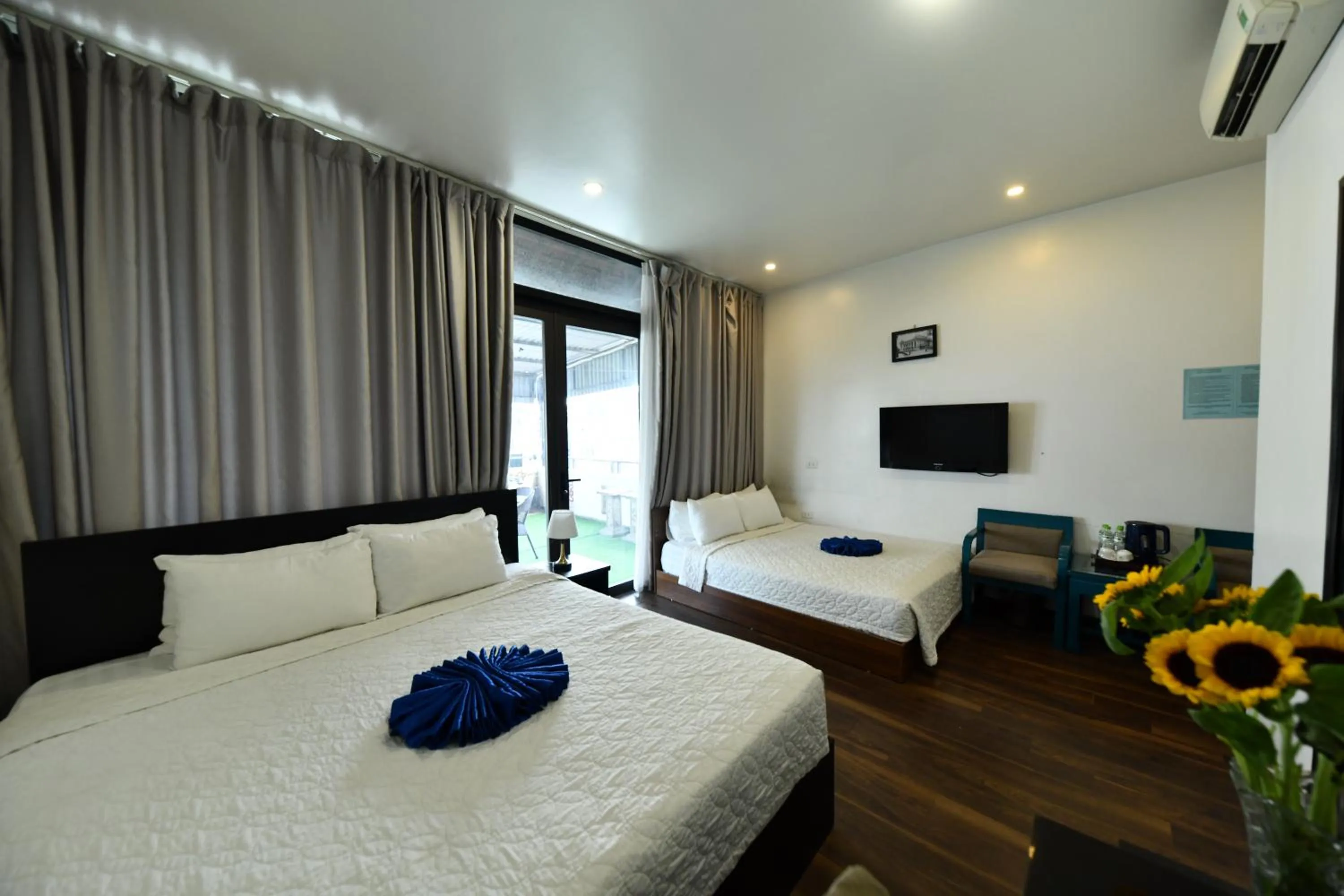 Bed in Hanoi Starlight Boutique Hotel