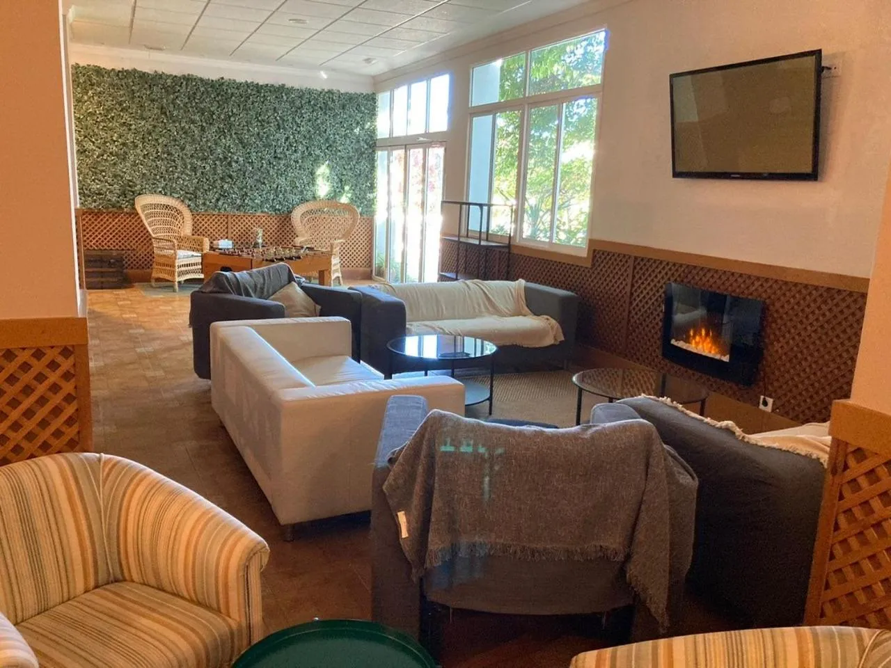 Communal lounge/ TV room in Hotel Rural Mariblanca