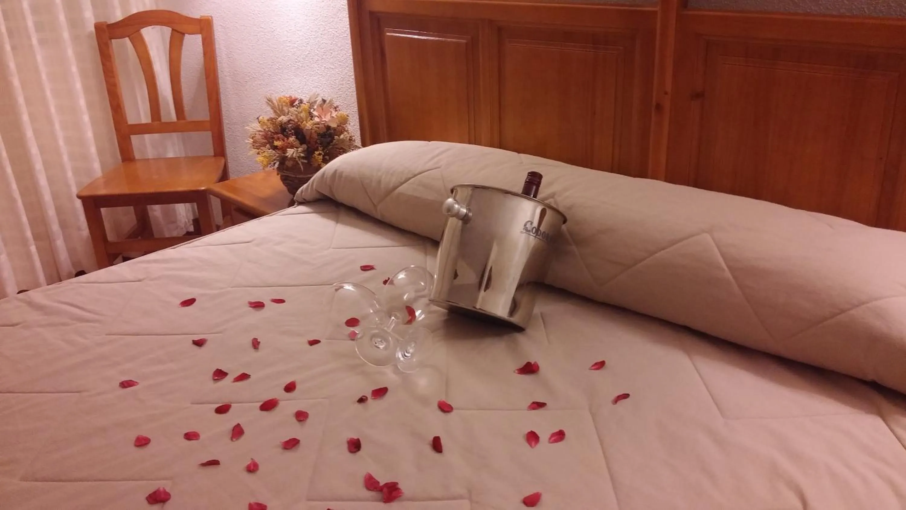 Decorative detail, Bed in Hotel Rural Mariblanca