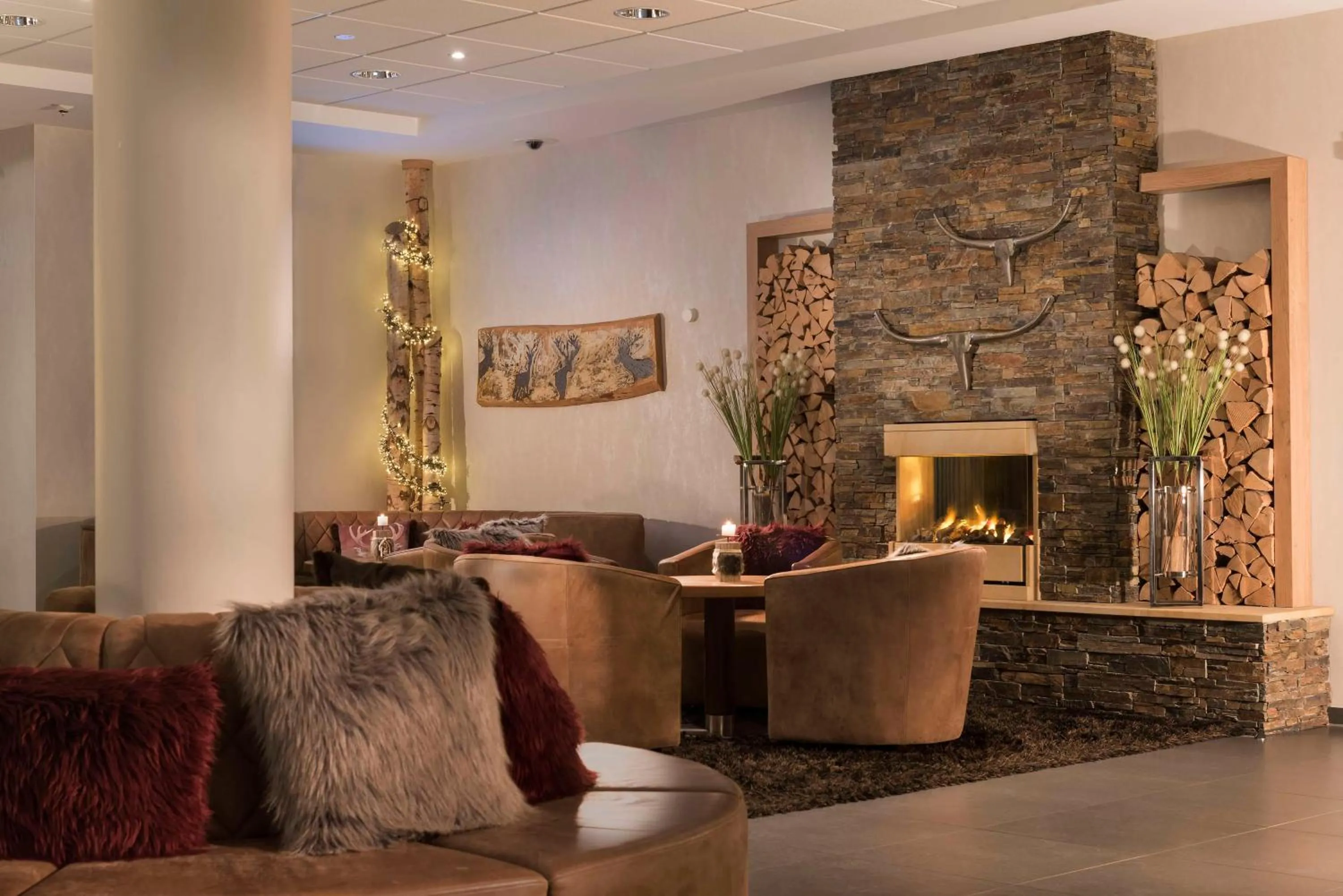 Lobby or reception in Best Western Plus Hotel Willingen