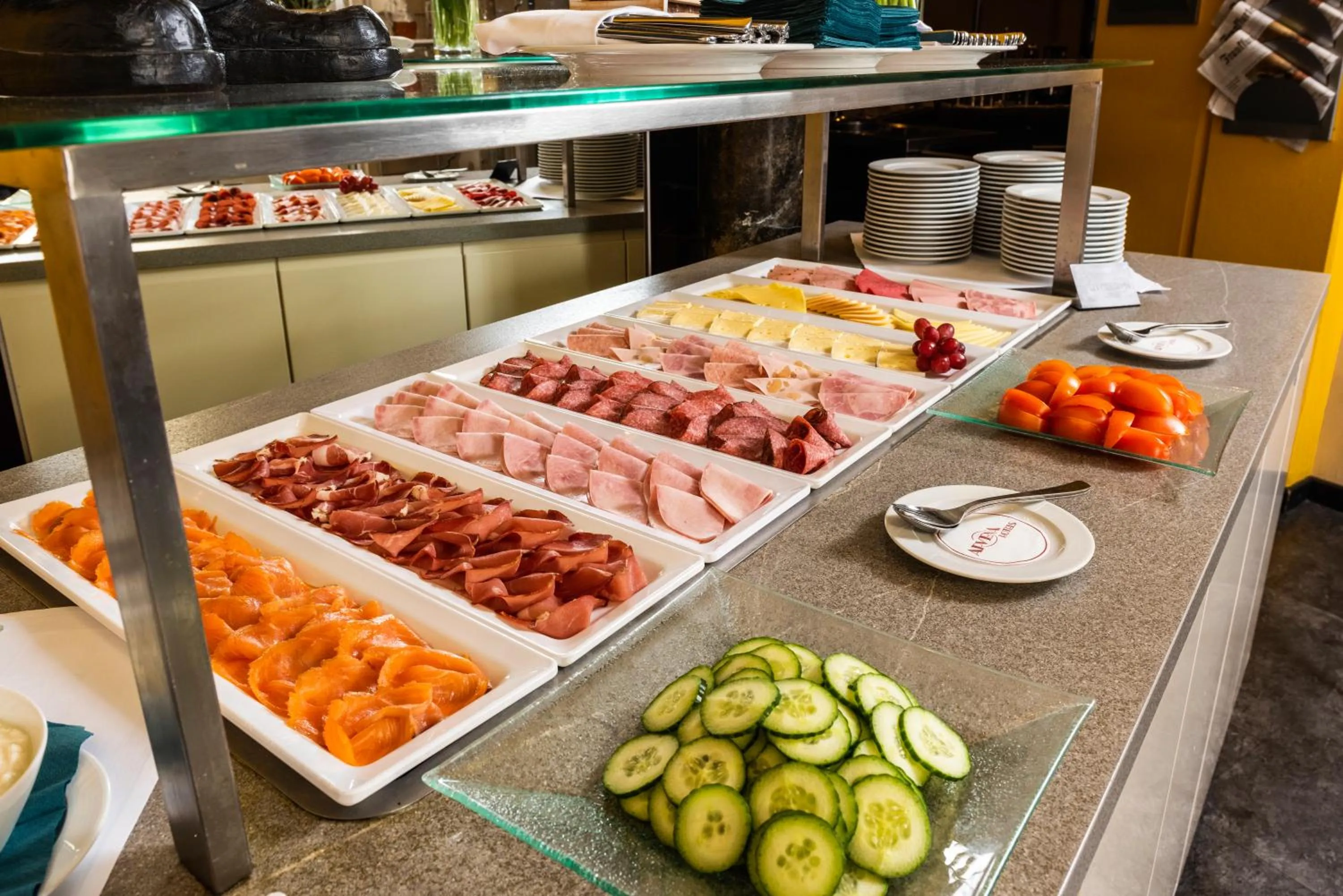 Food in ARVENA Kongress Hotel - Hotel in der Wagnerstadt