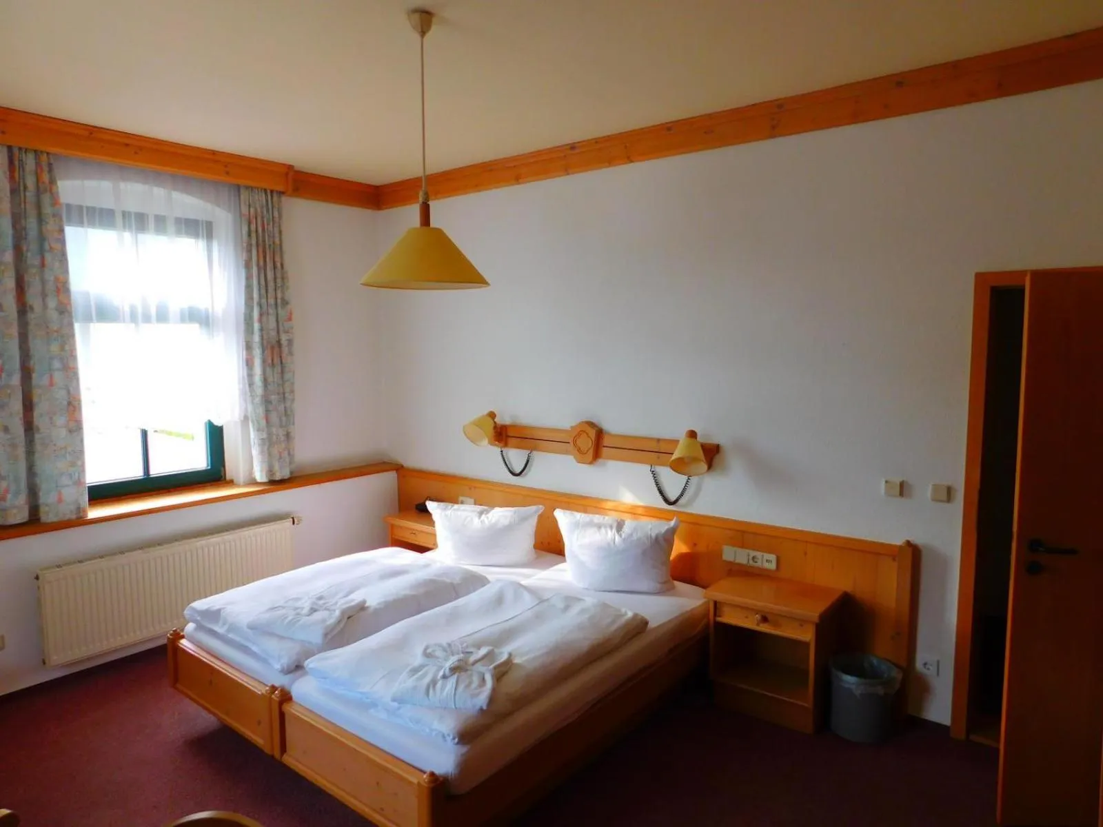 Bed in Hotel Stadt Olbernhau