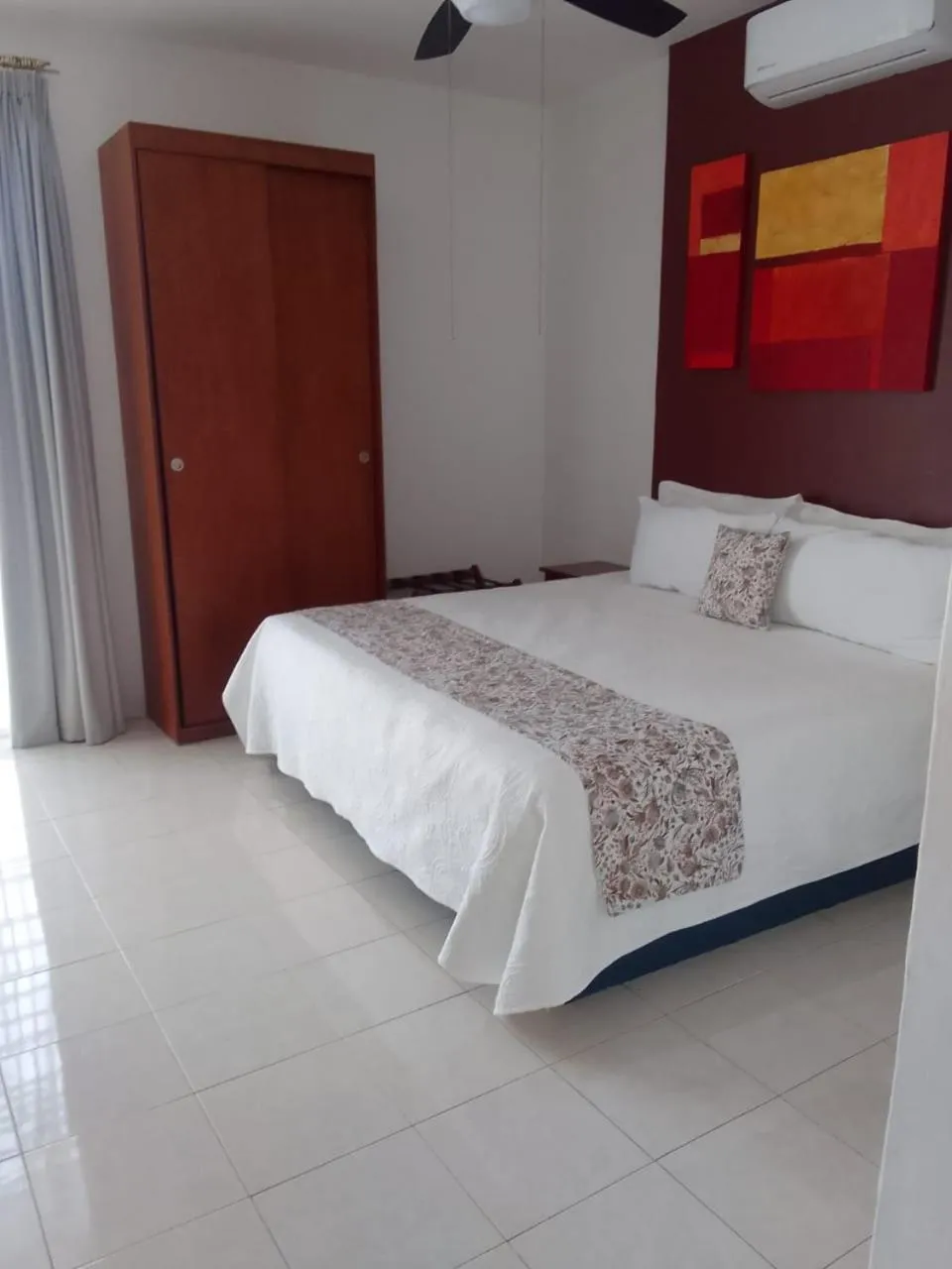 Bed in Hotel Real Villa