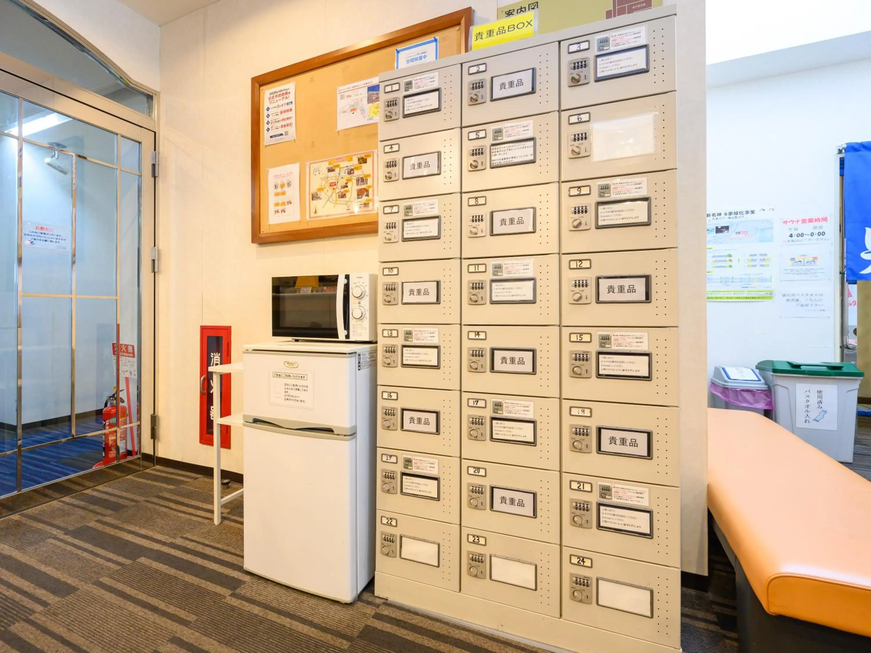 locker in Rest Inn Taga