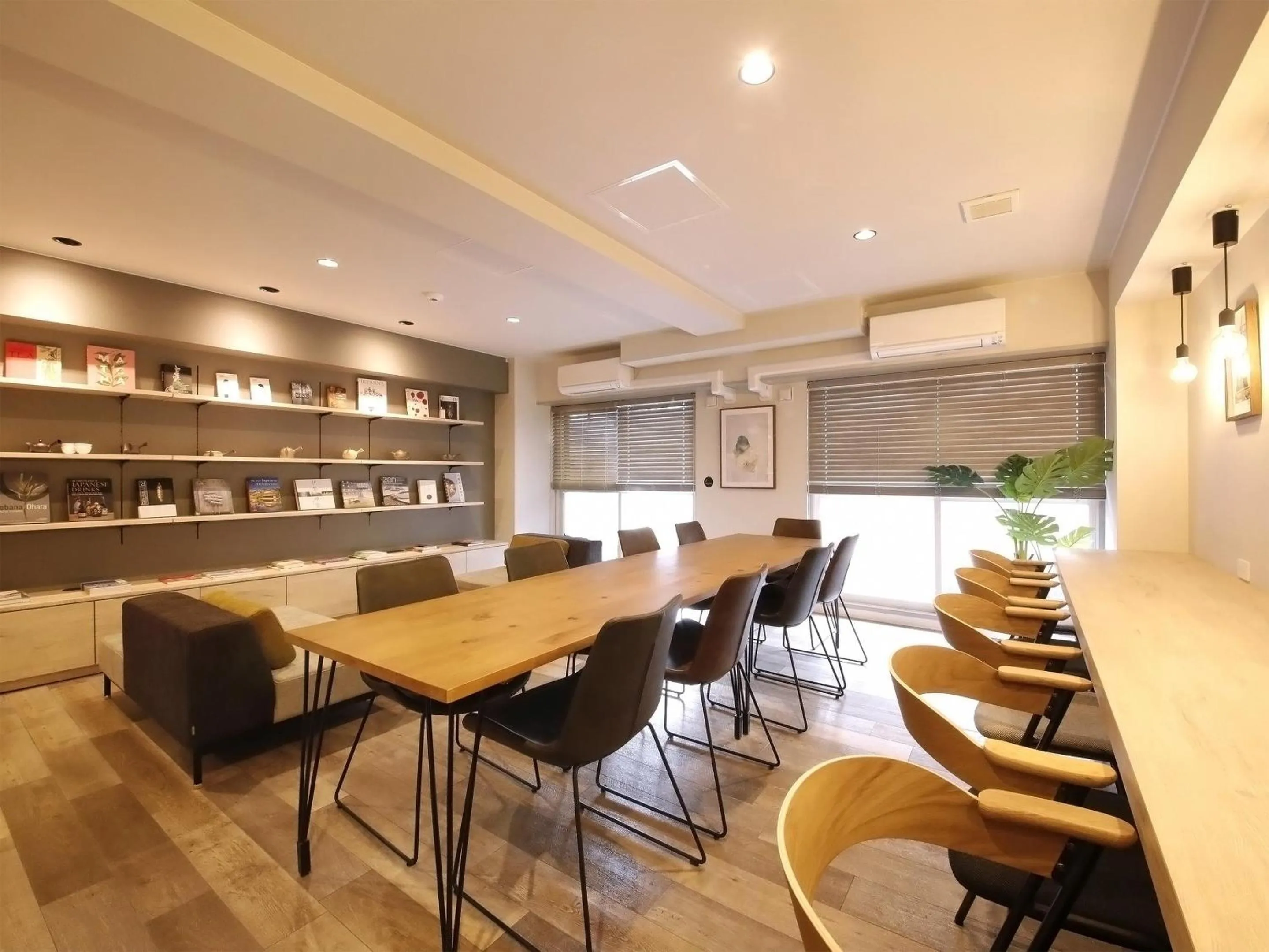 Communal lounge/ TV room in Lestel Maru