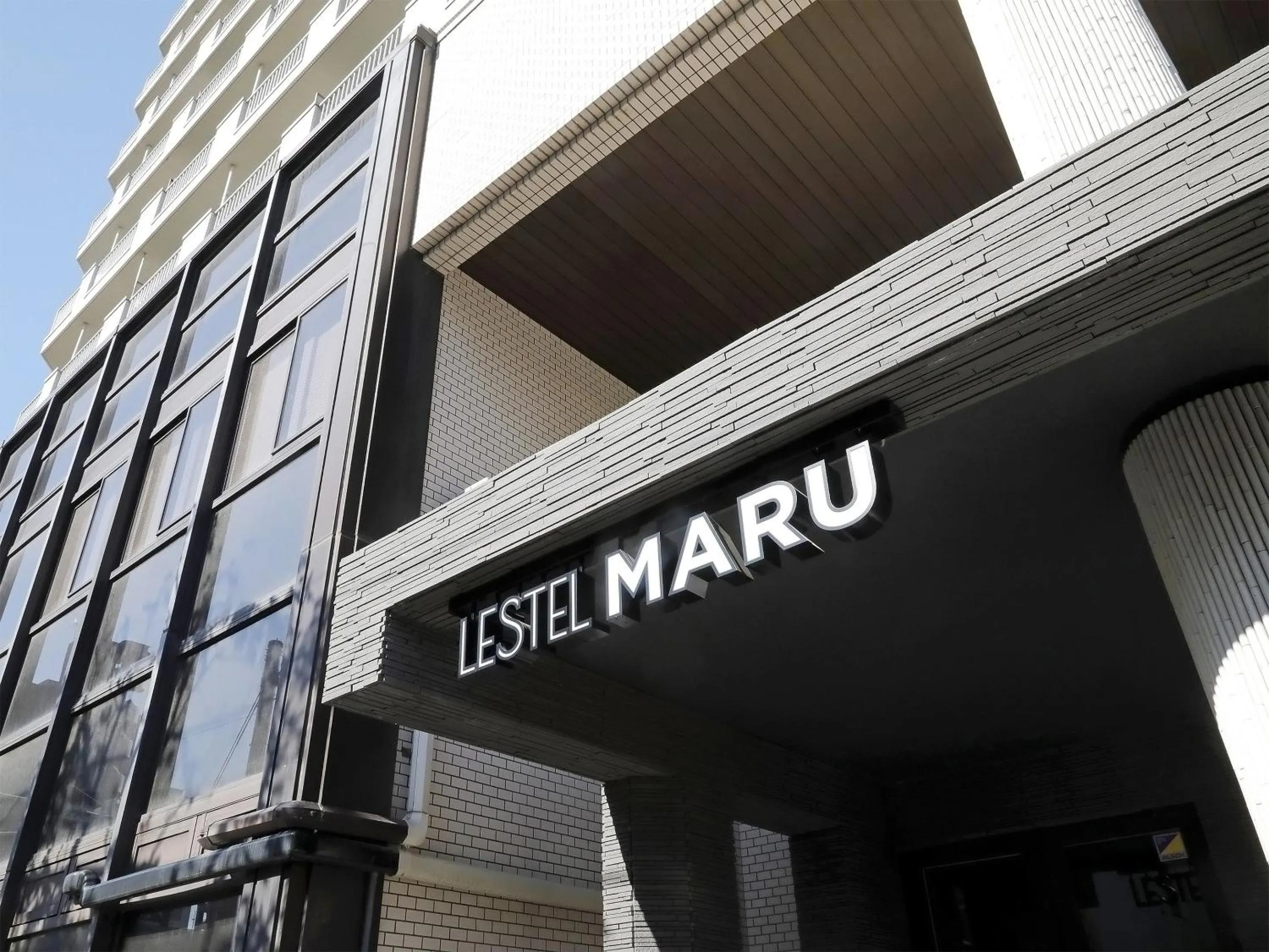 Facade/entrance in Lestel Maru