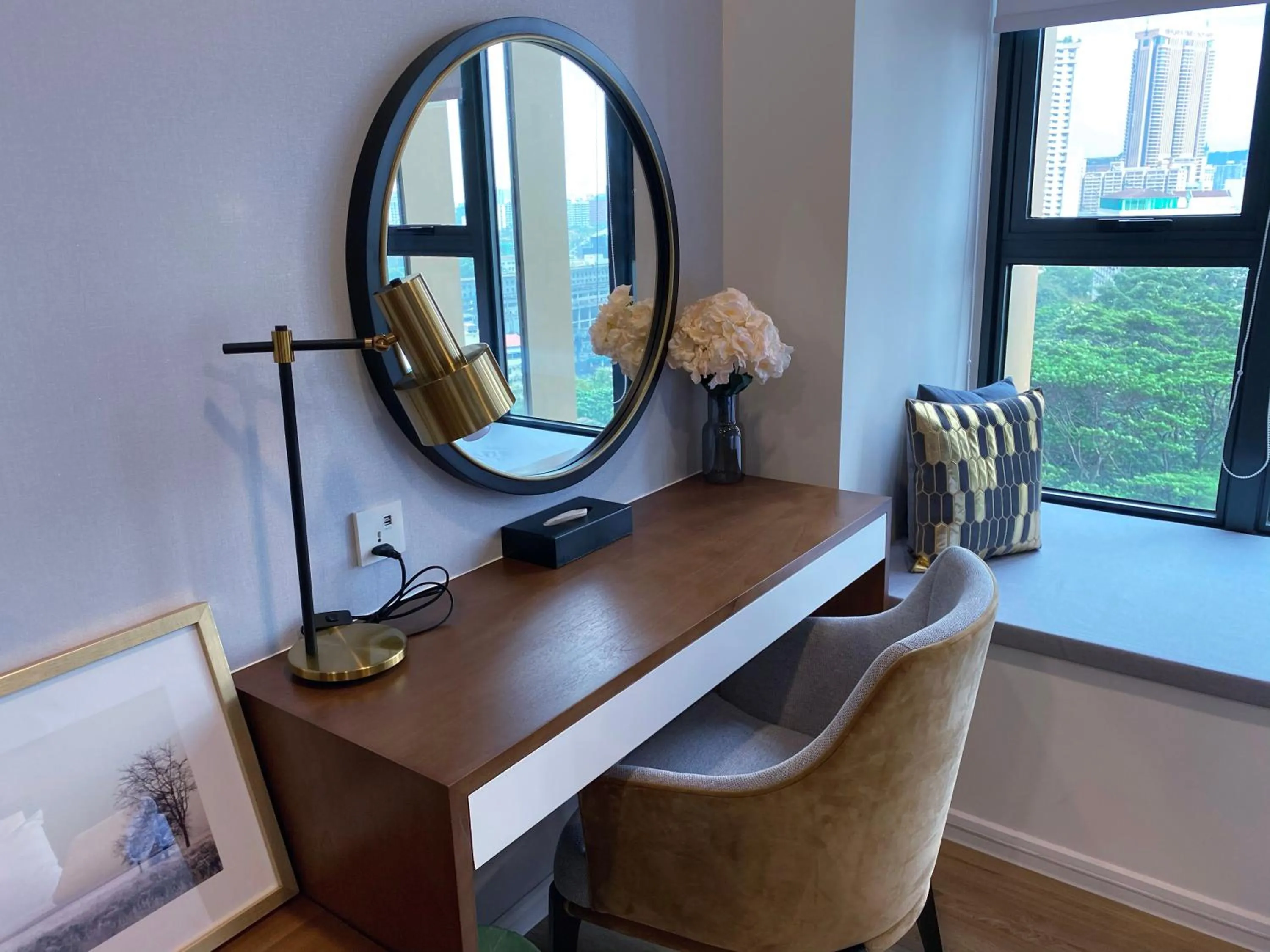 Ceylonz Seasonal Suites