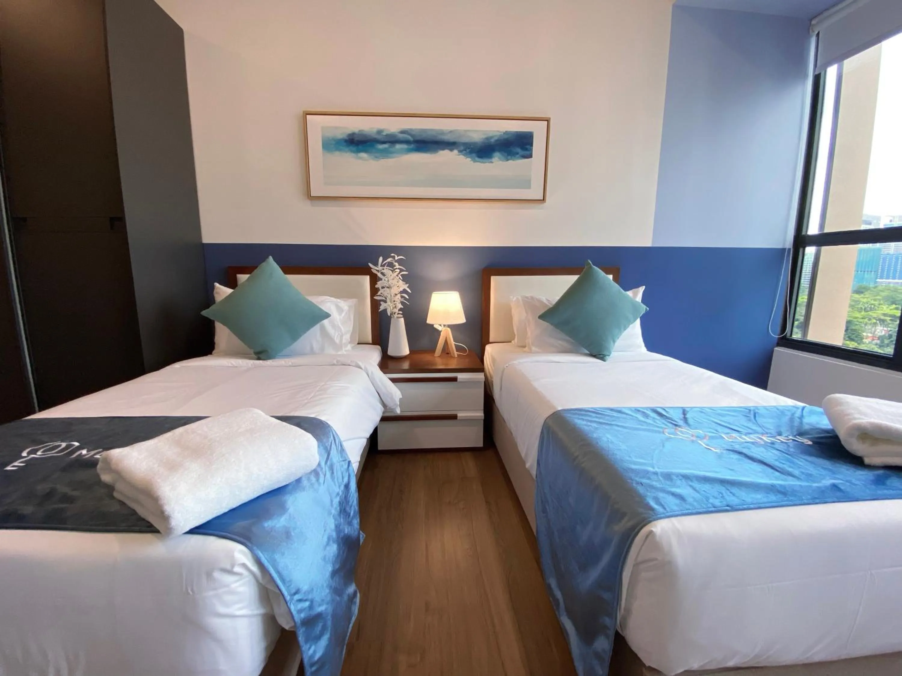 Bed in Ceylonz Seasonal Suites