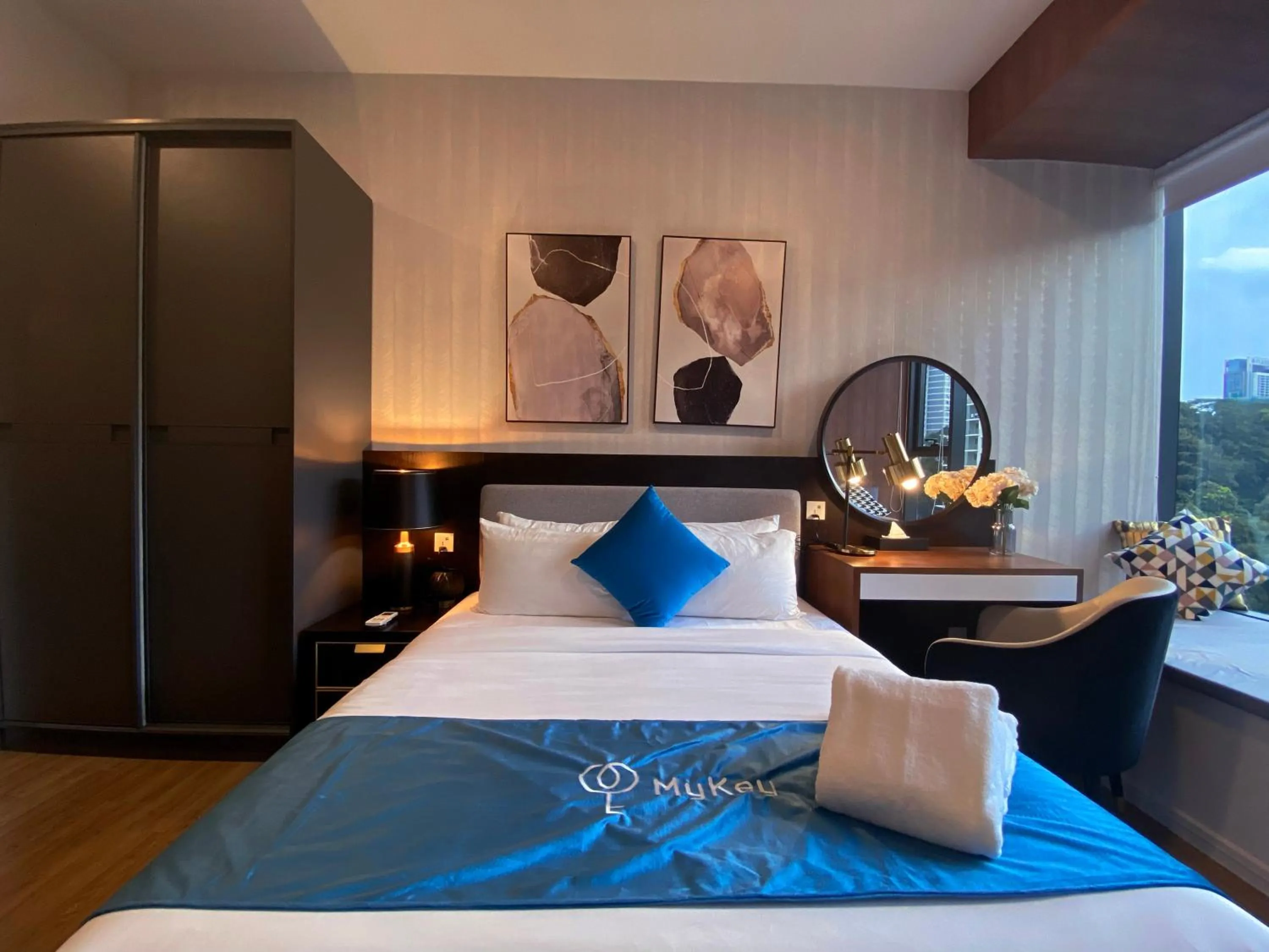 Bed in Ceylonz Seasonal Suites