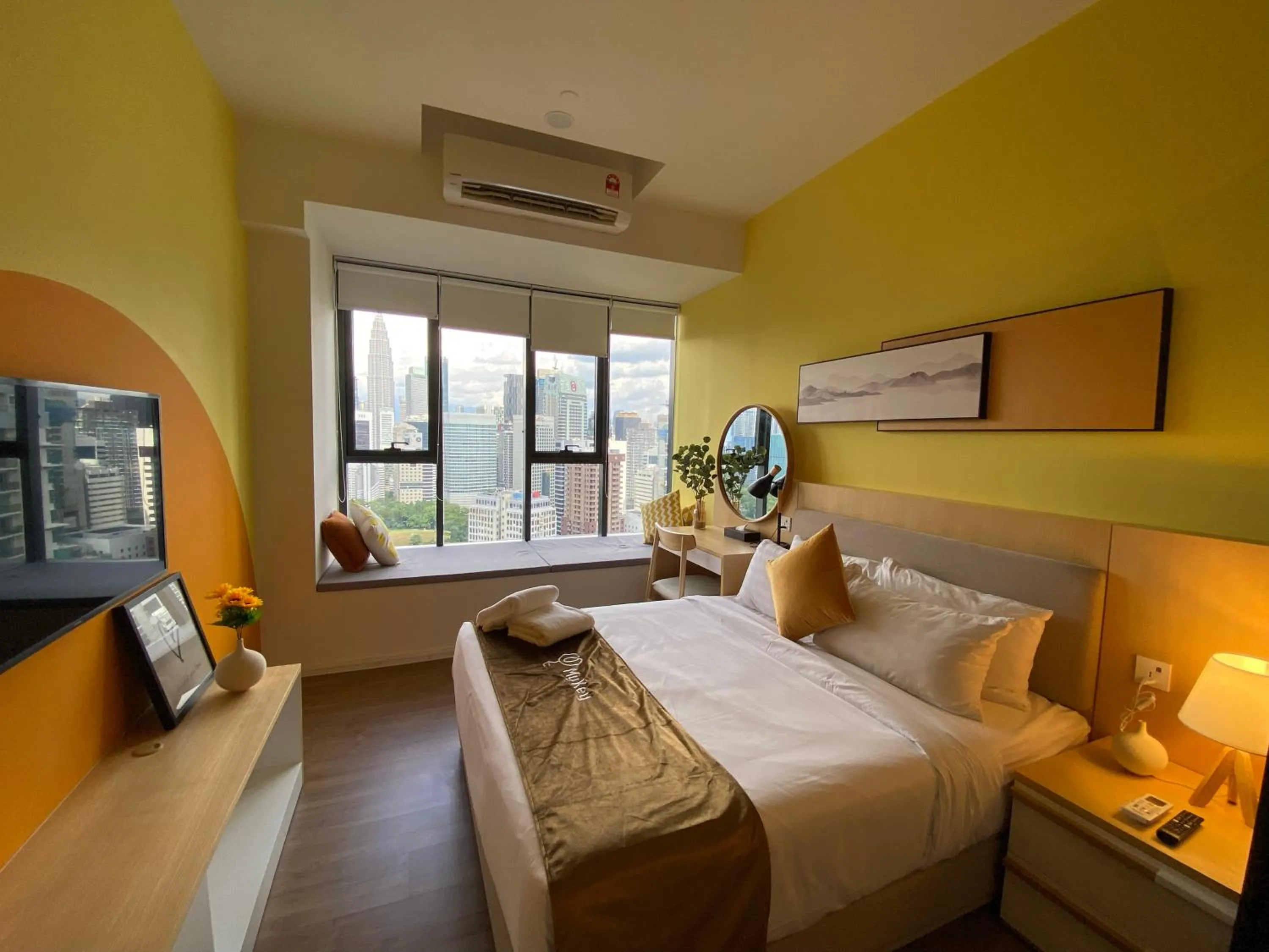 Bed in Ceylonz Seasonal Suites