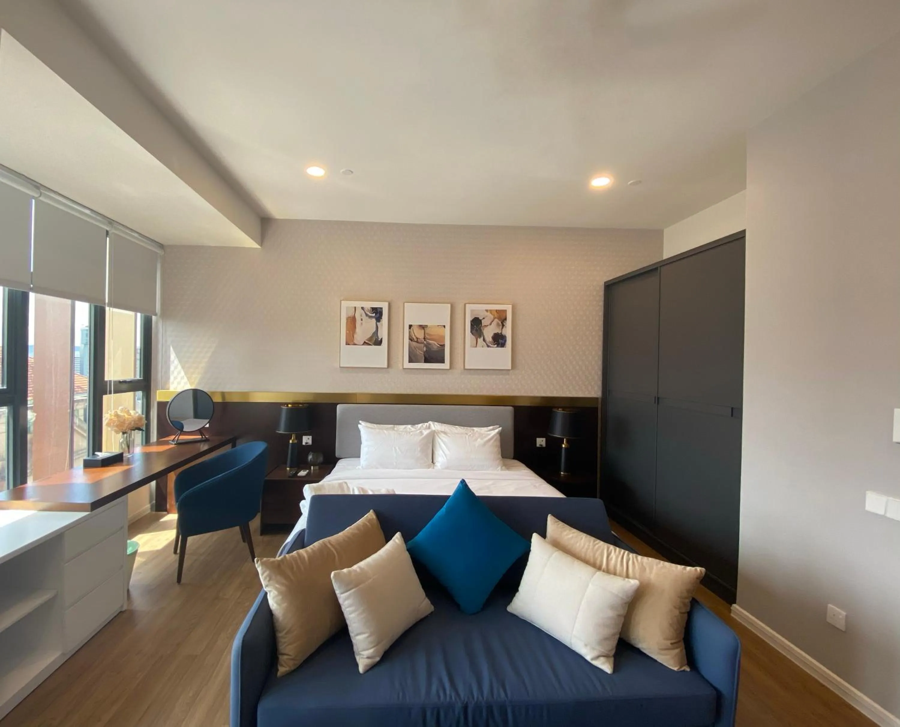 Bed in Ceylonz Seasonal Suites