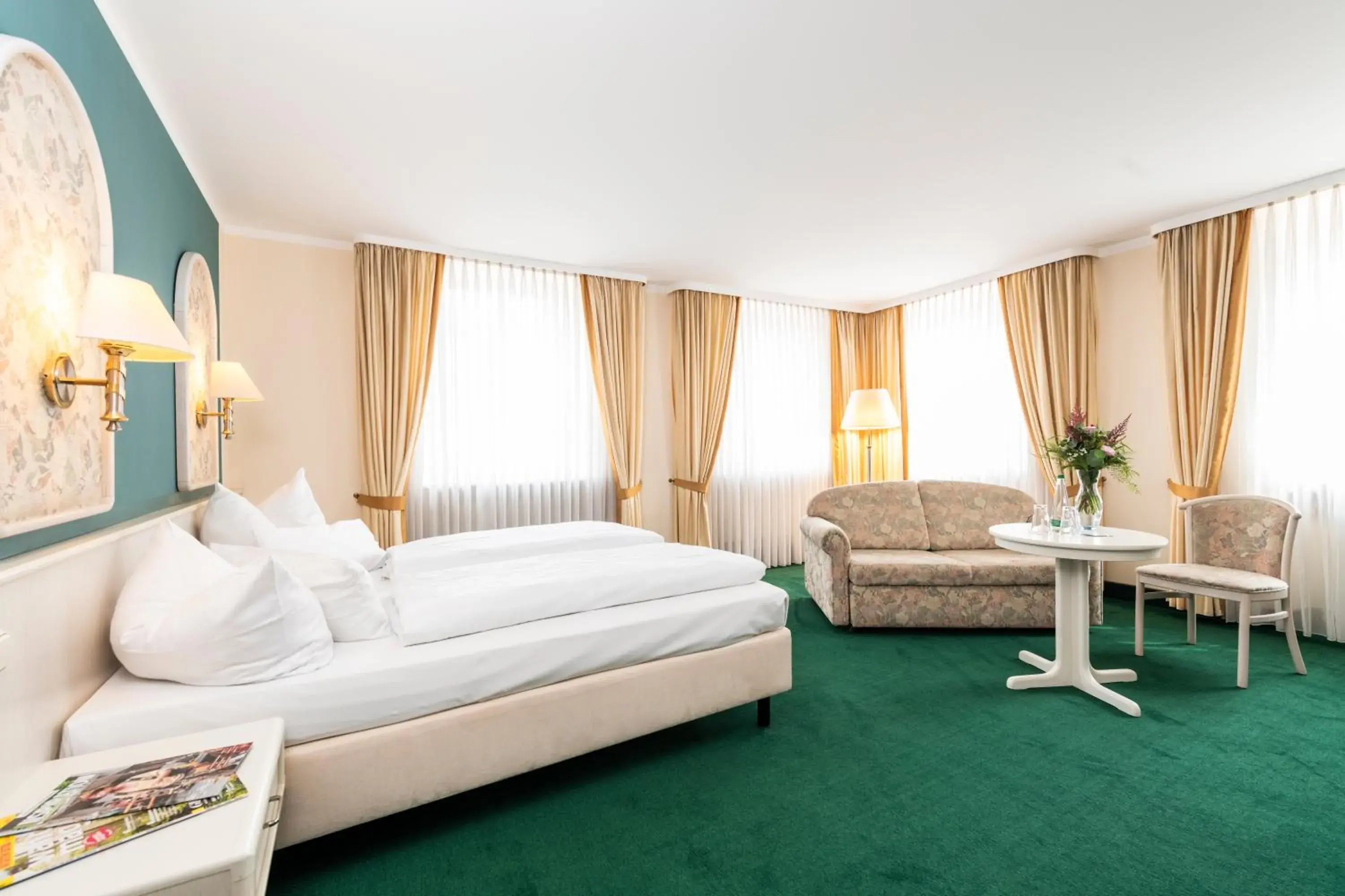 Suite in Arvena Reichsstadt Hotel Suite in Arvena Reichsstadt Hotel