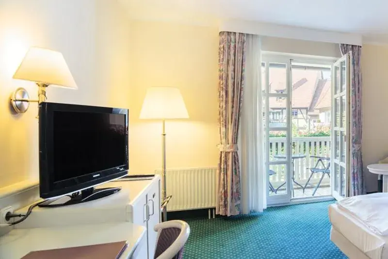 Double Room with Balcony in Arvena Reichsstadt Hotel Double Room with Balcony in Arvena Reichsstadt Hotel