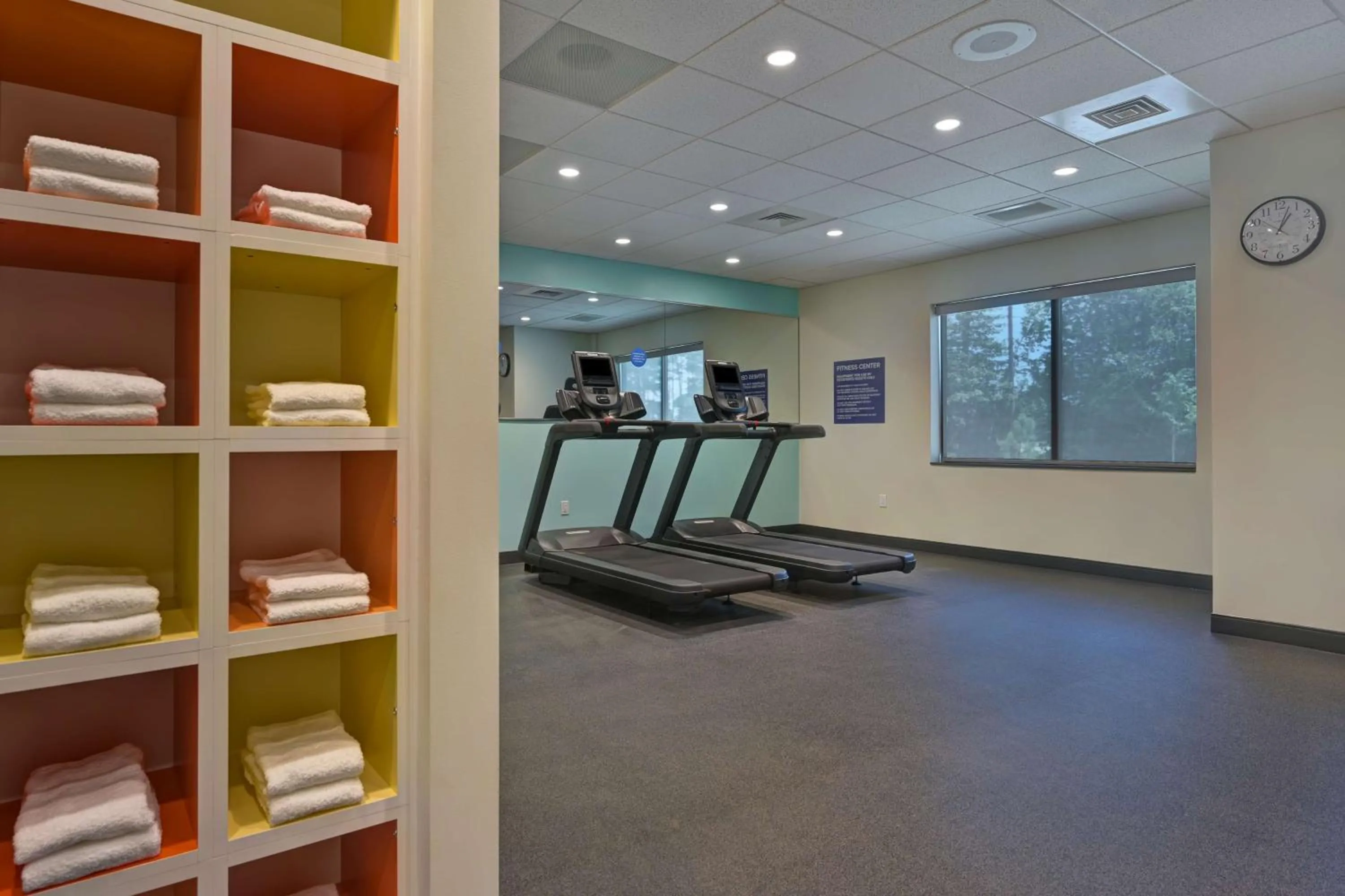 Fitness centre/facilities in Tru By Hilton Mooresville