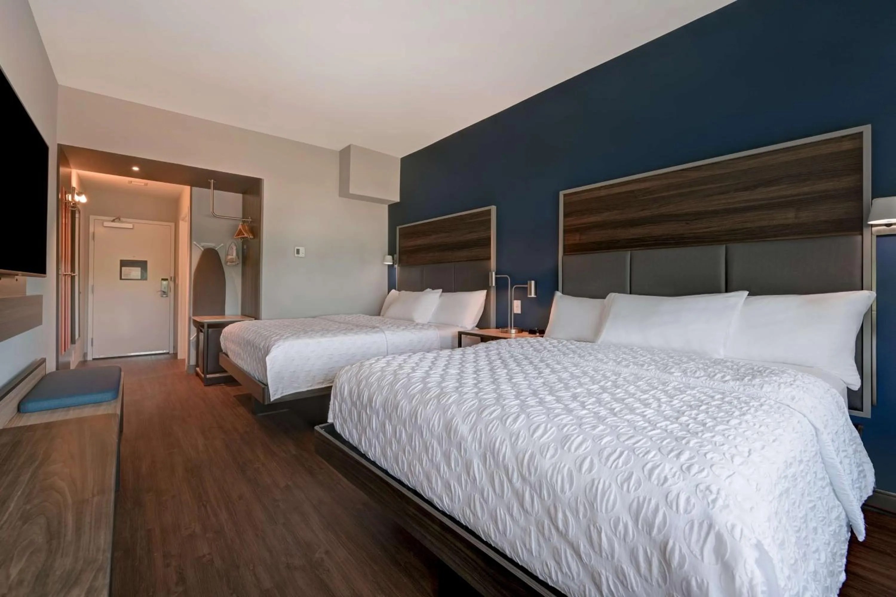 Bed in Tru By Hilton Mooresville