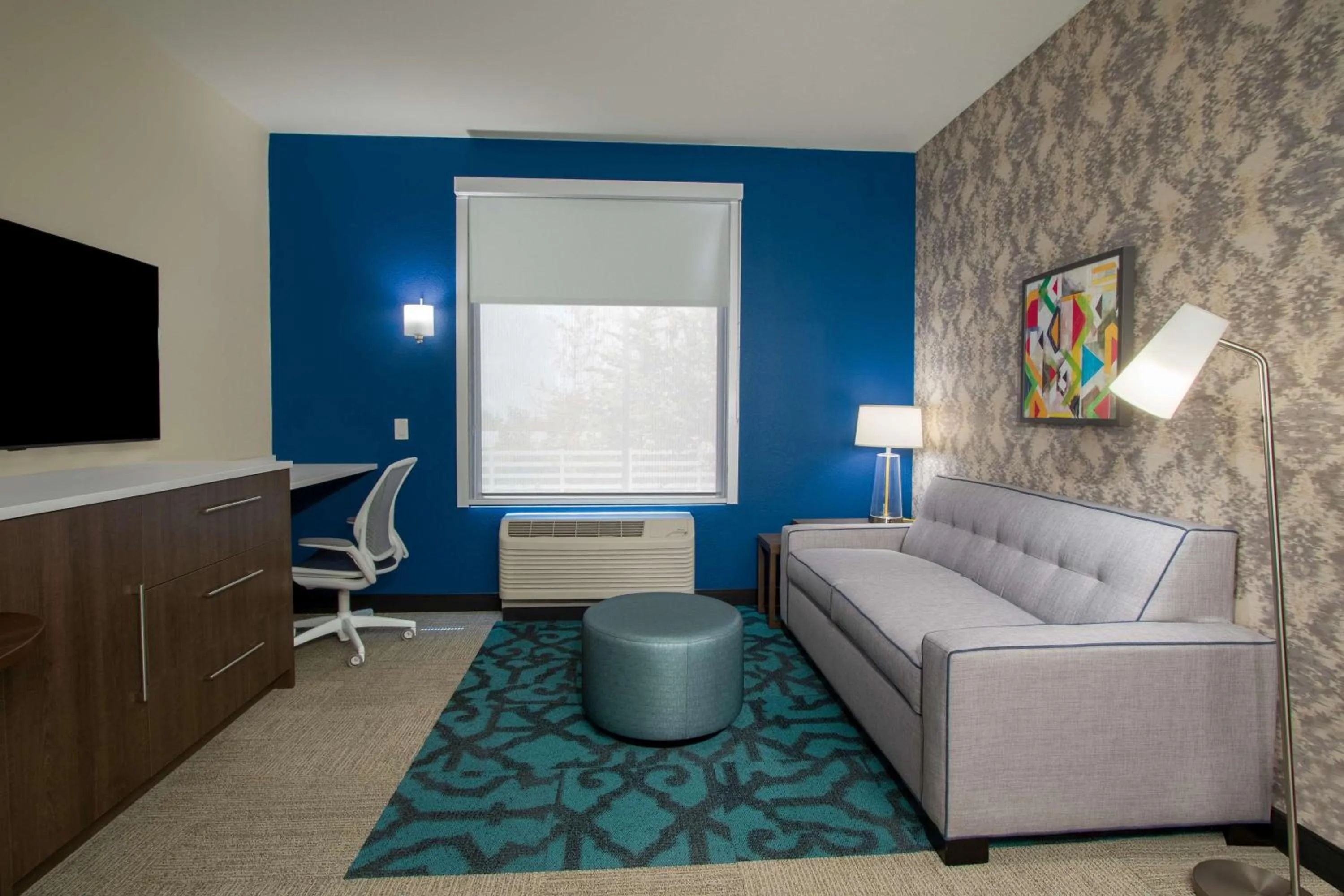 Living room in Home2 Suites By Hilton Grove City Columbus