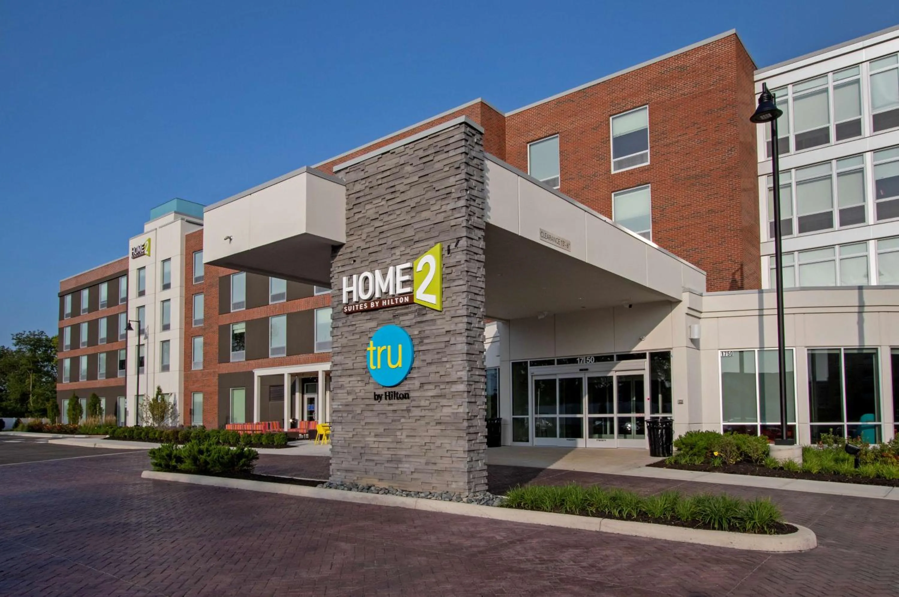Property building in Home2 Suites By Hilton Grove City Columbus