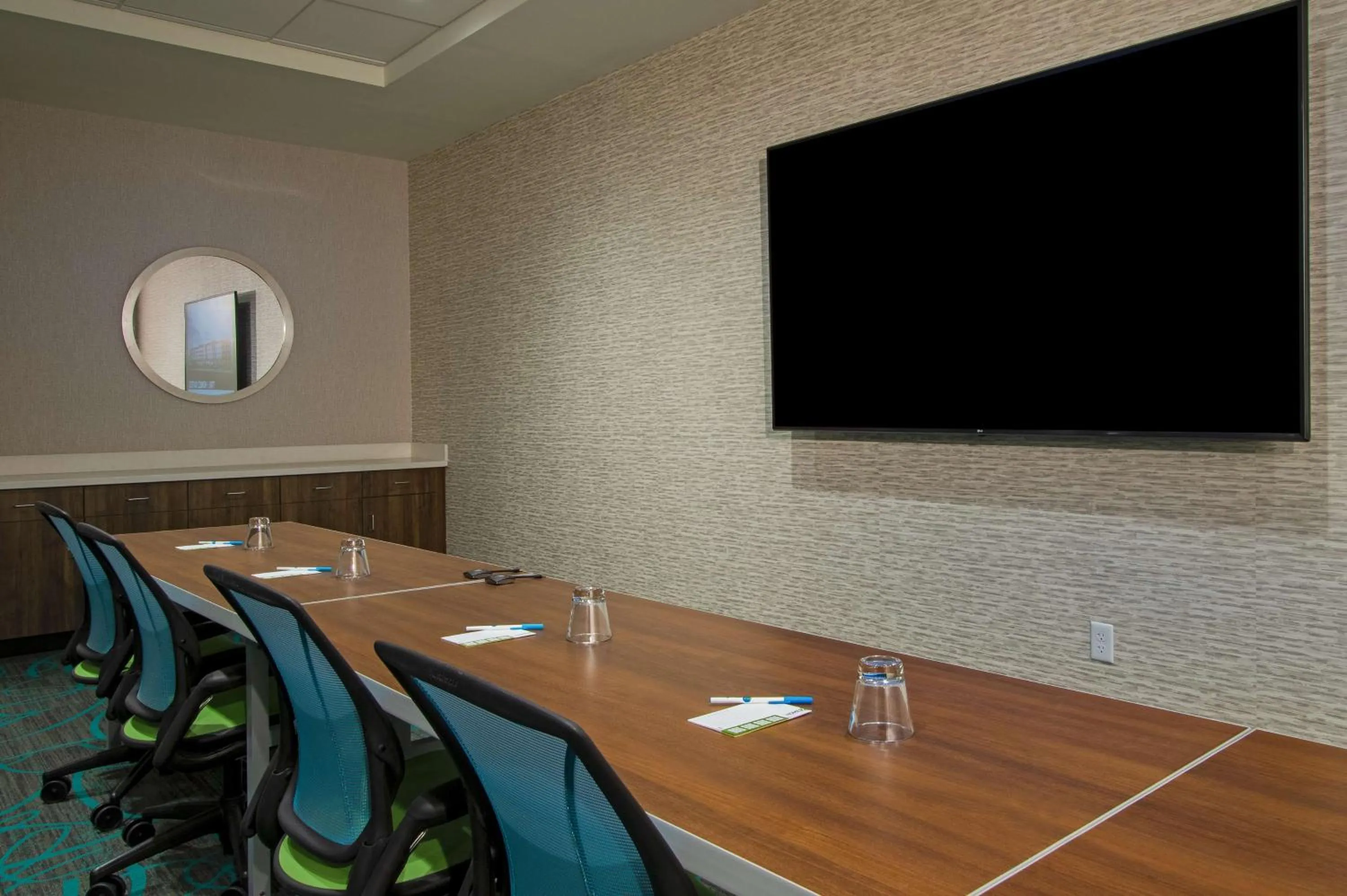 Meeting/conference room in Home2 Suites By Hilton Grove City Columbus