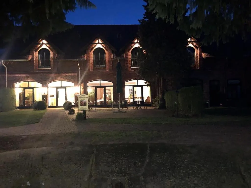 Property building in Gästehaus Schlossgarten