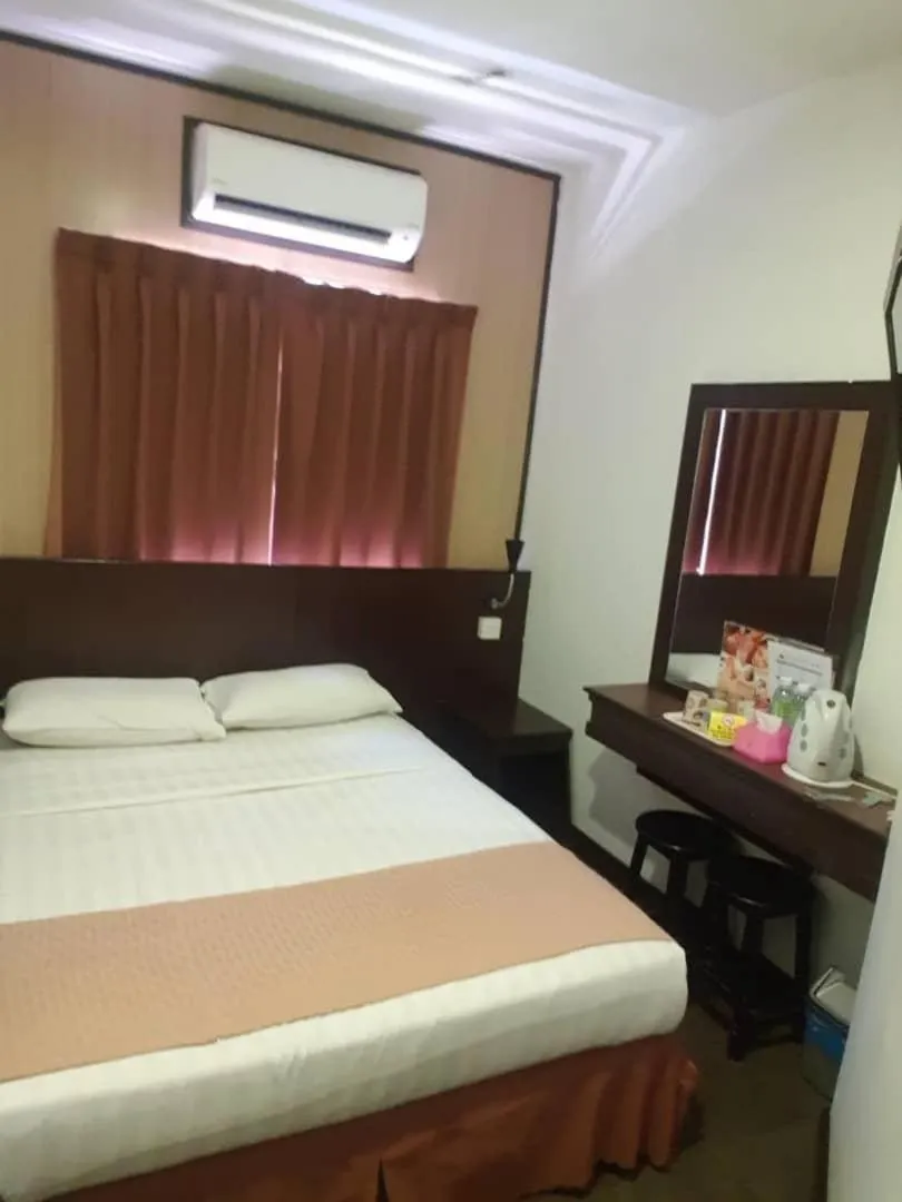 Queen Room in Sipadan Inn 1