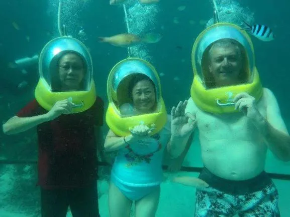 People in Sipadan Inn 2