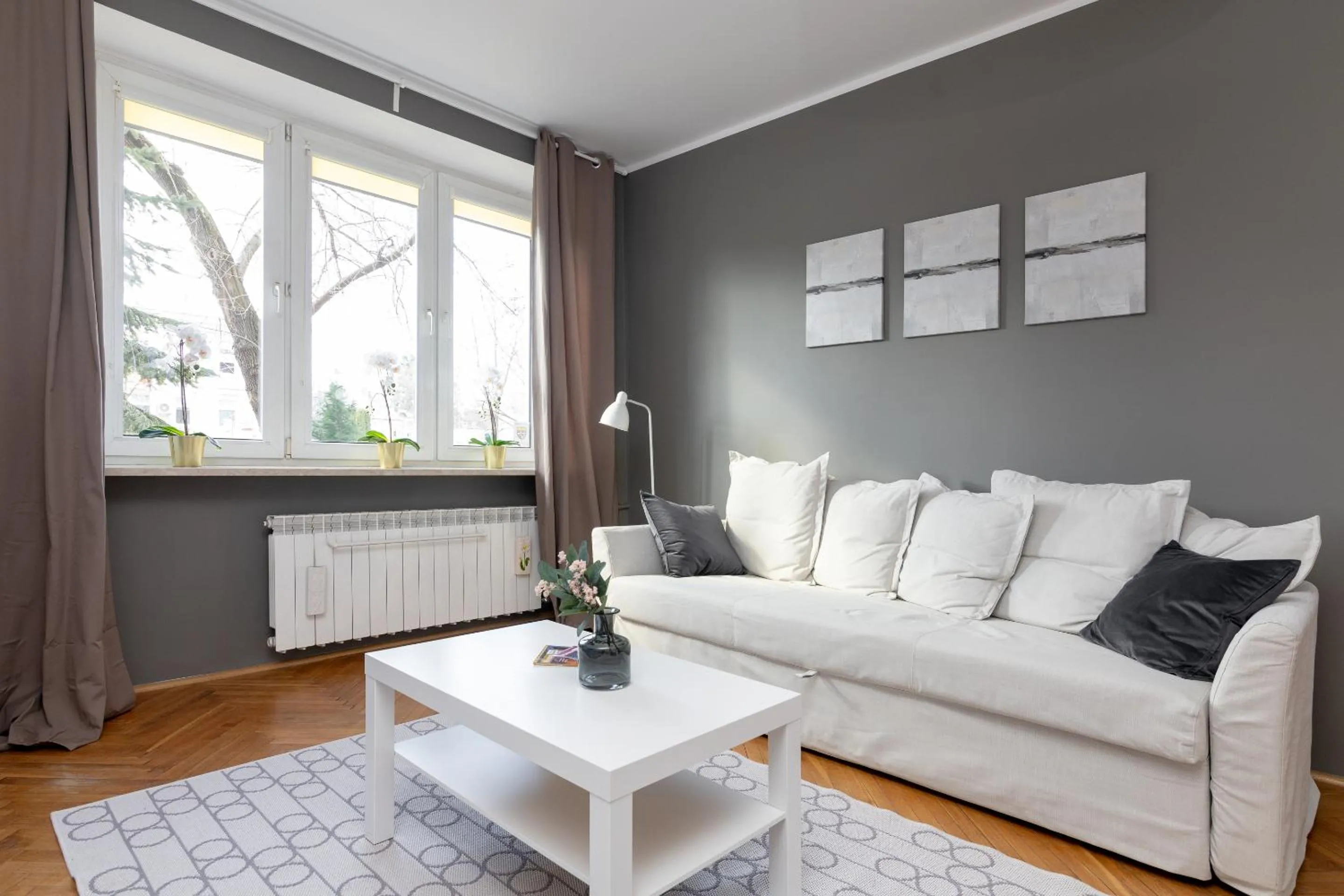Saska Kępa Modern Apartment by BookingHost