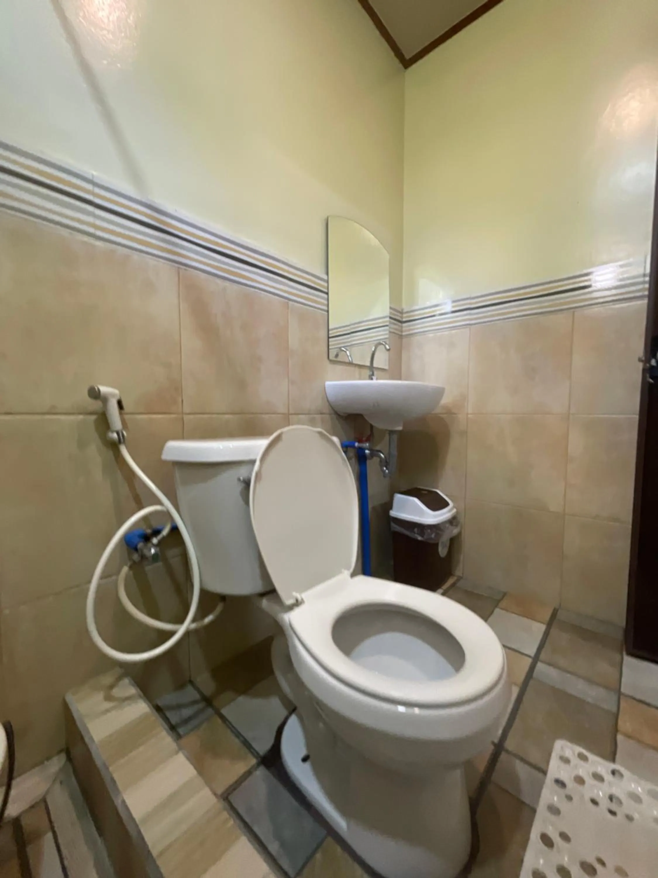 Toilet in La Vie Adventure Trails