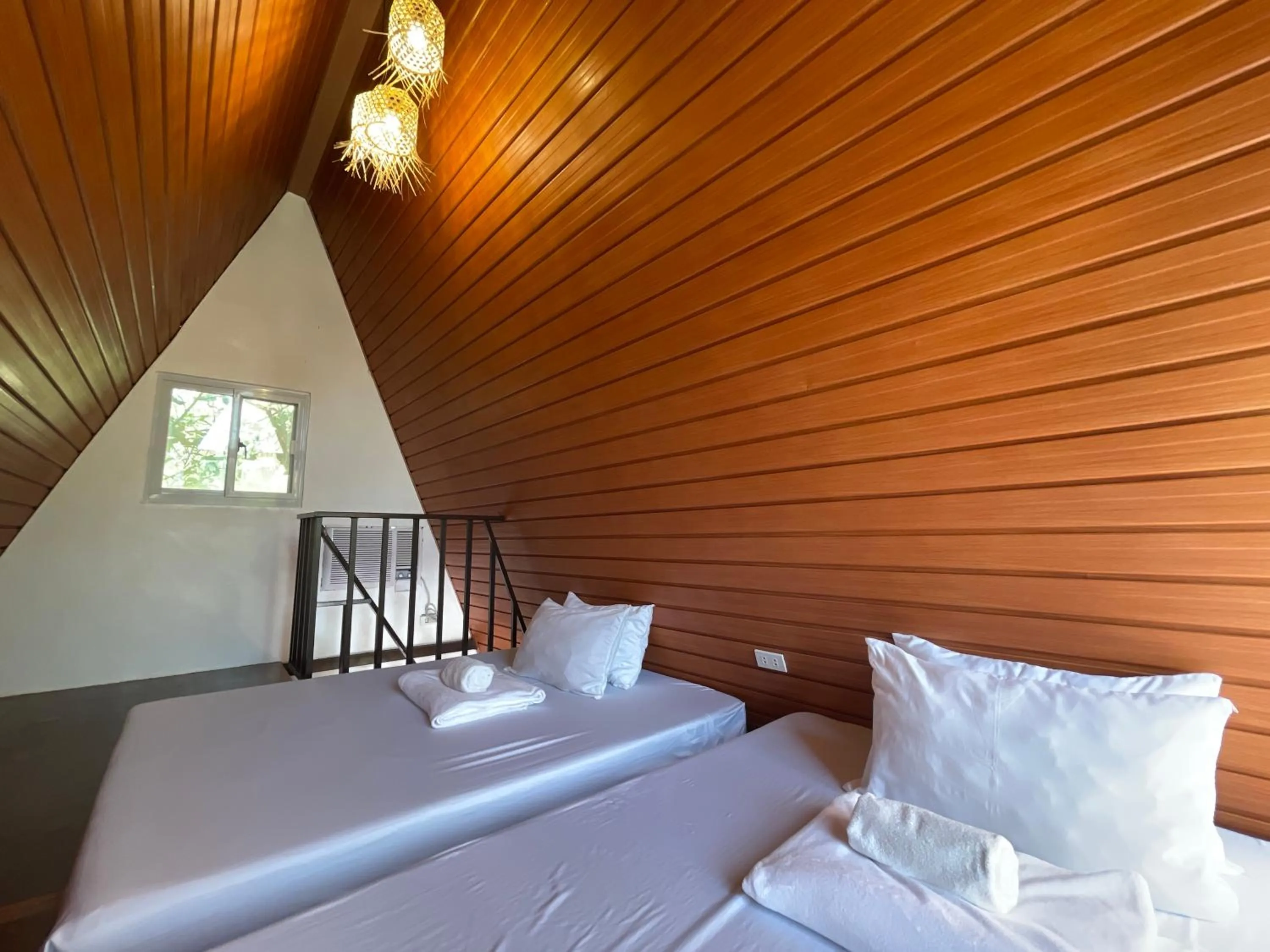 Bed in La Vie Adventure Trails