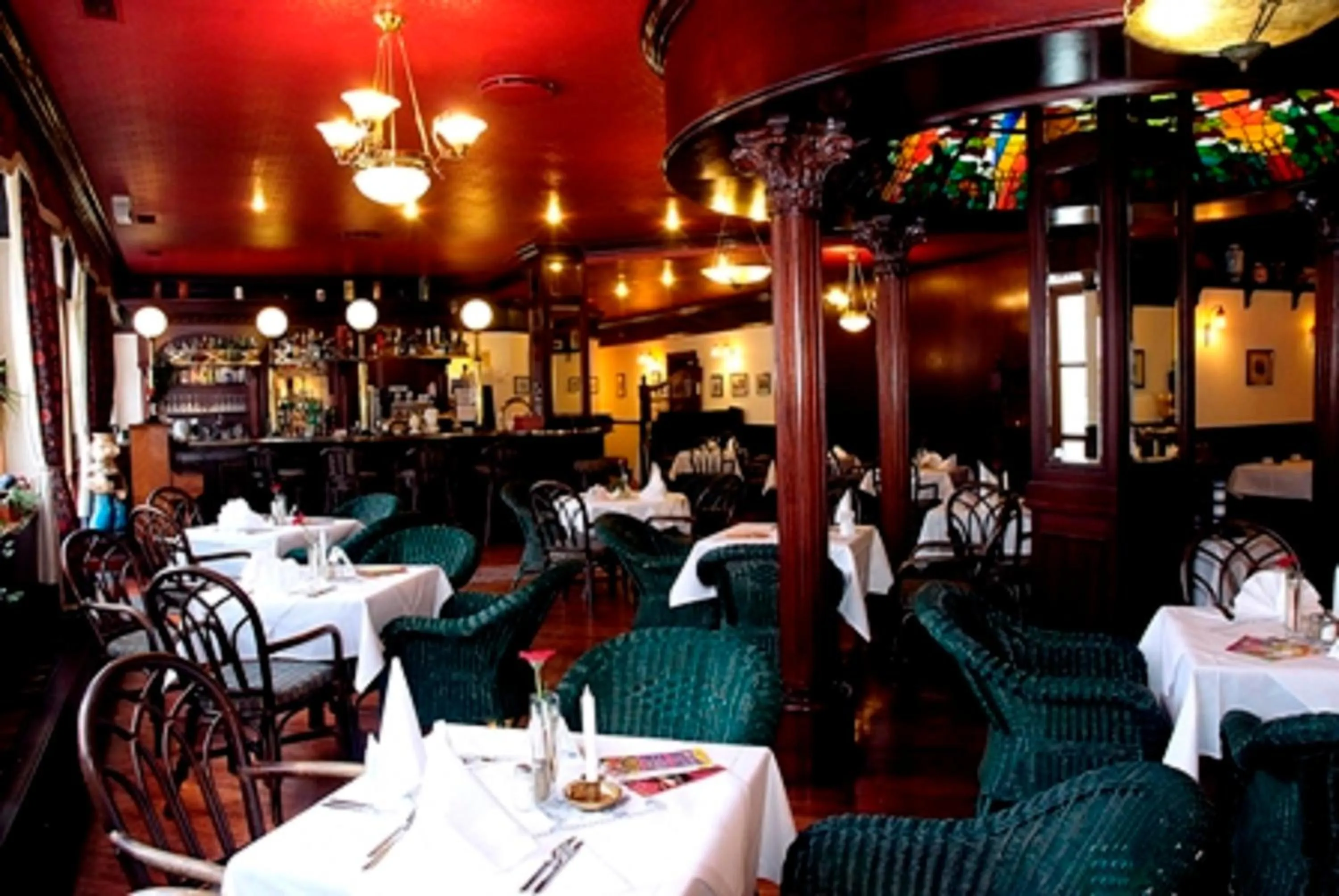 Lunch in Jembo Park Hotel