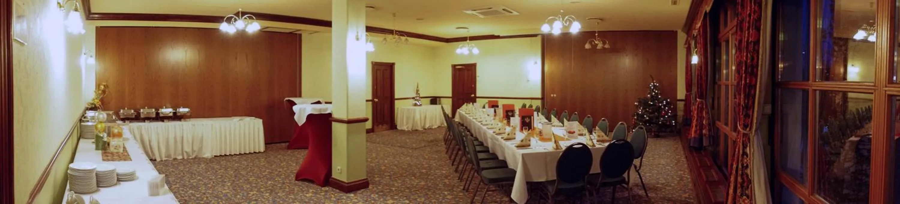 Banquet/Function facilities in Jembo Park Hotel