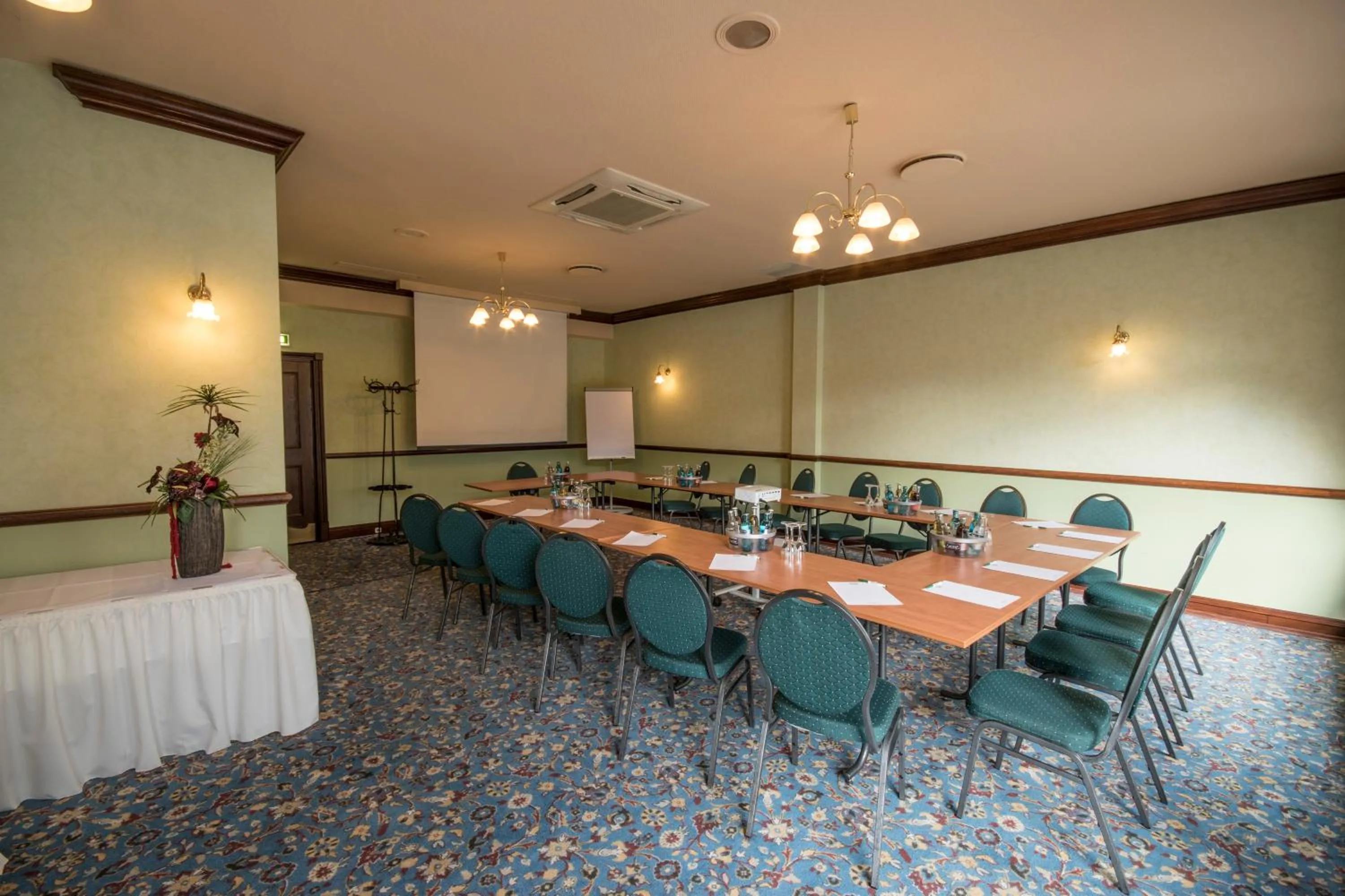 Banquet/Function facilities in Jembo Park Hotel