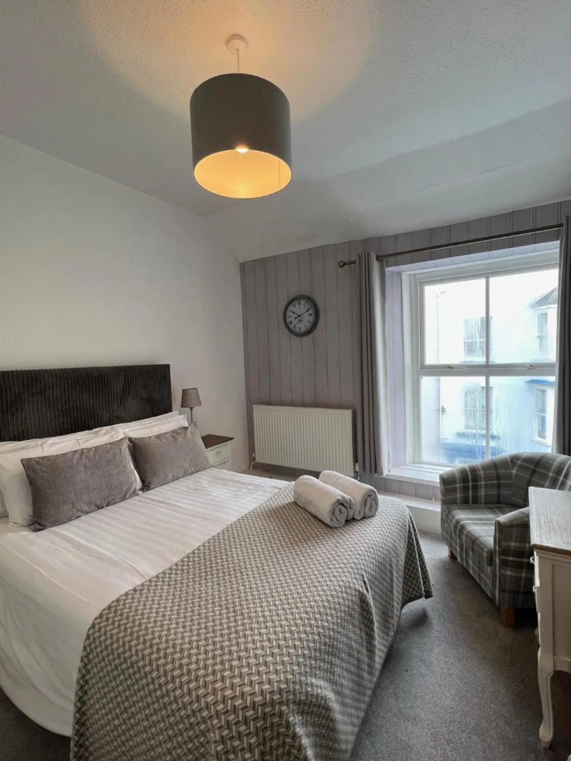 Photo of the whole room in Lindholme Guest House