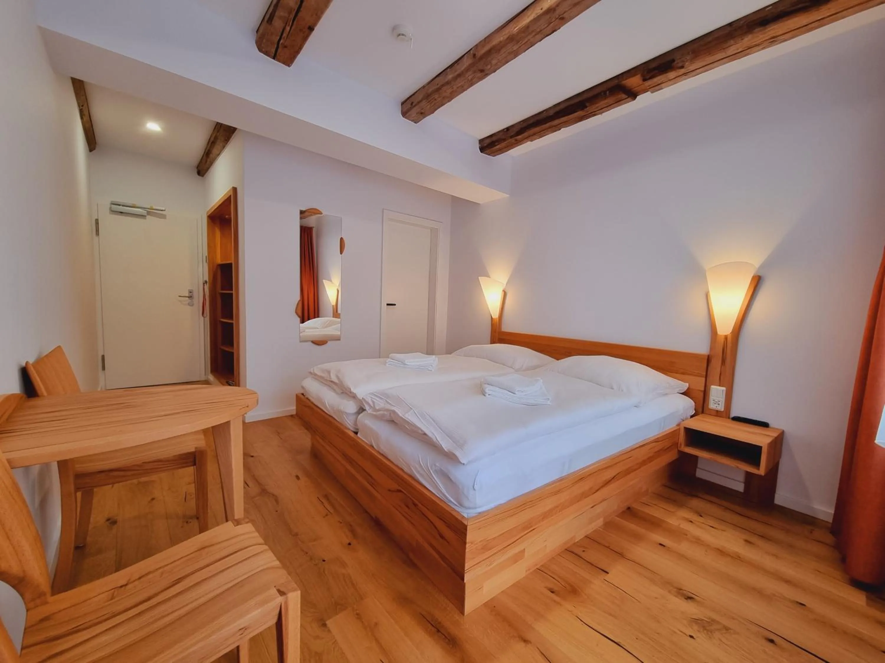 Photo of the whole room, Bed in La Rustica Altstadthotel