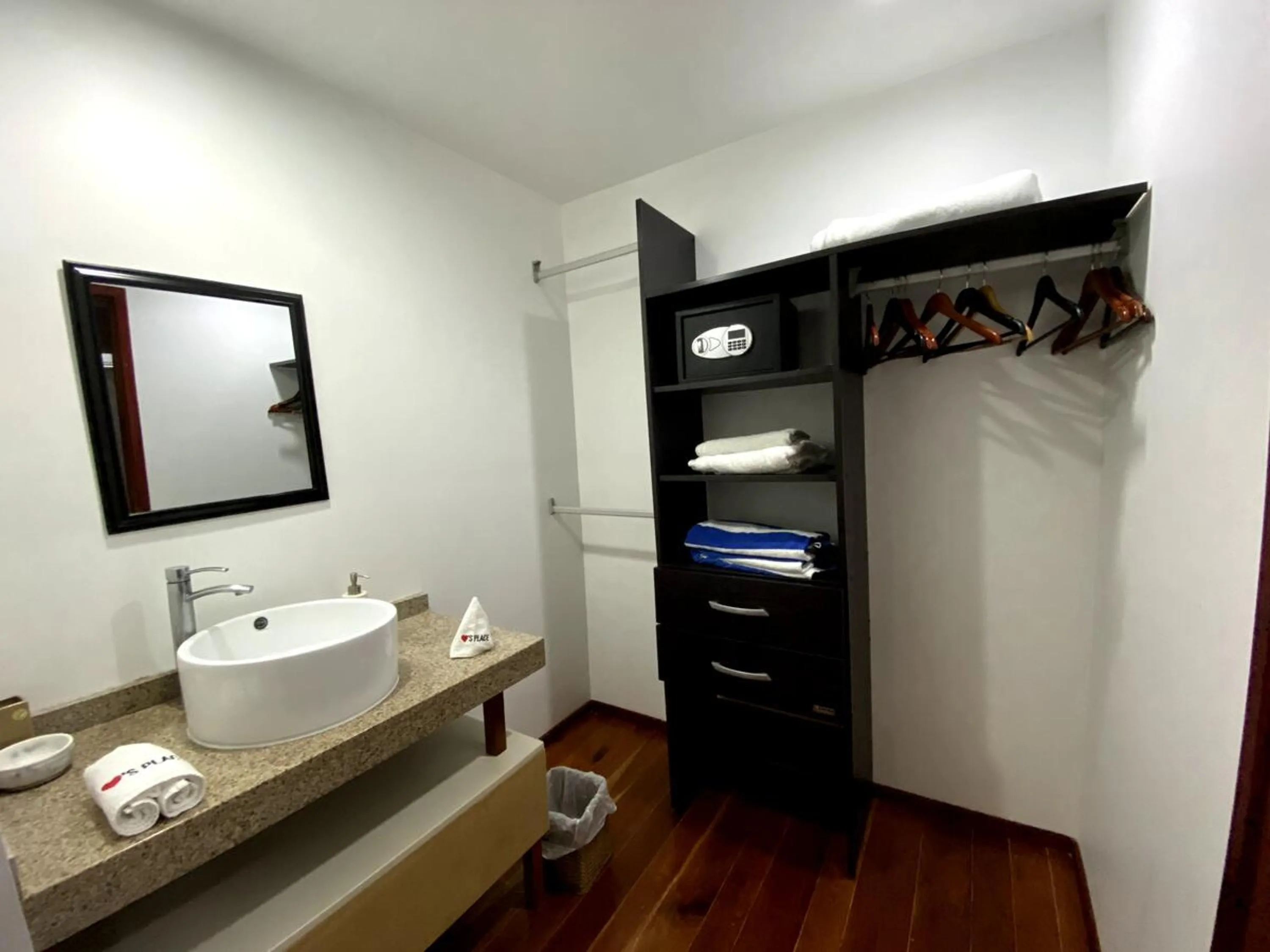 Two-Bedroom Villa in Coras Place Bacalar Lagoon front