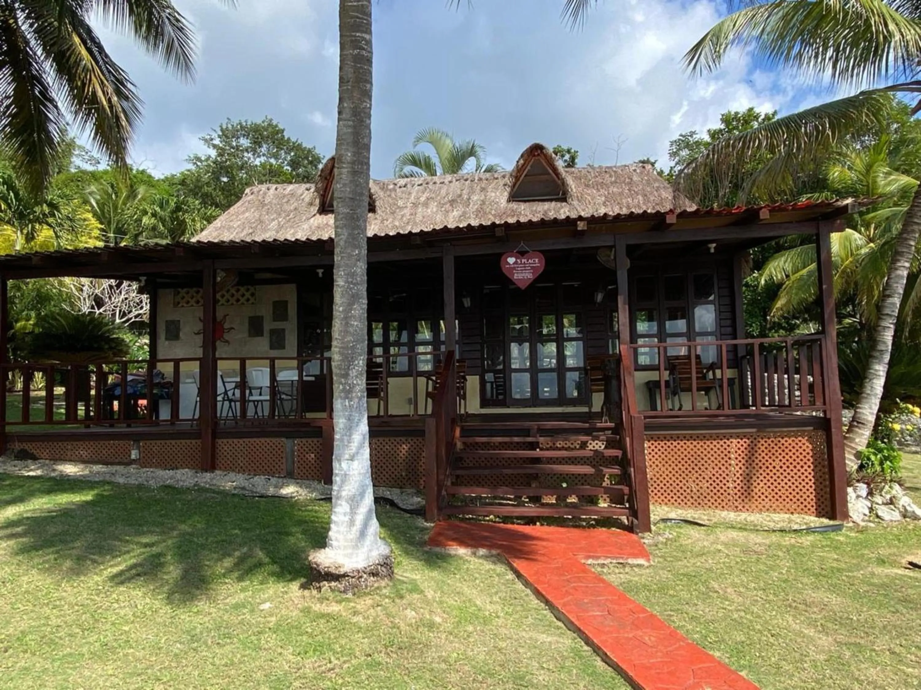 Dining area in Coras Place Bacalar Lagoon front