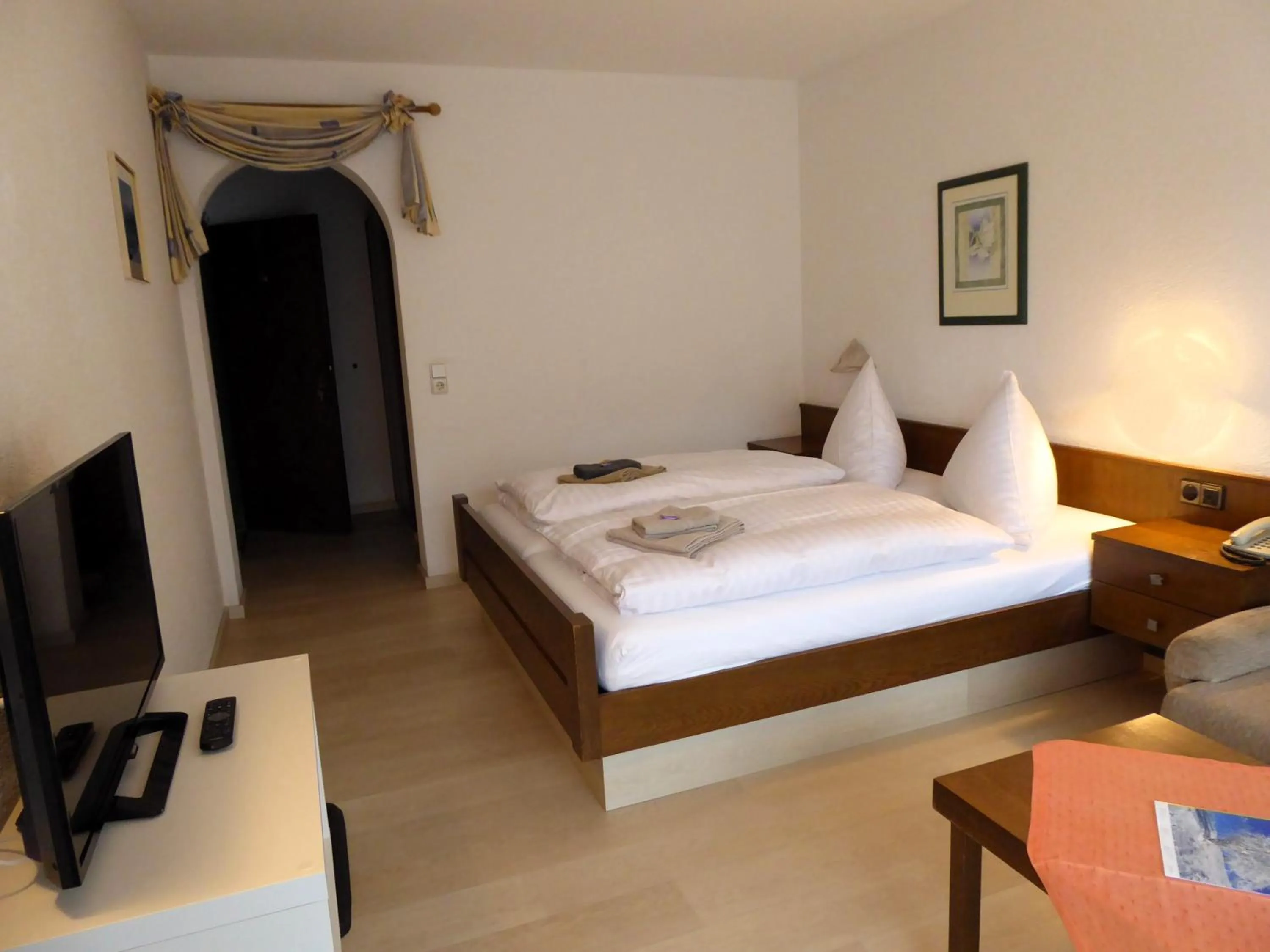 Bed in Pension Gasthof Zum Lamm