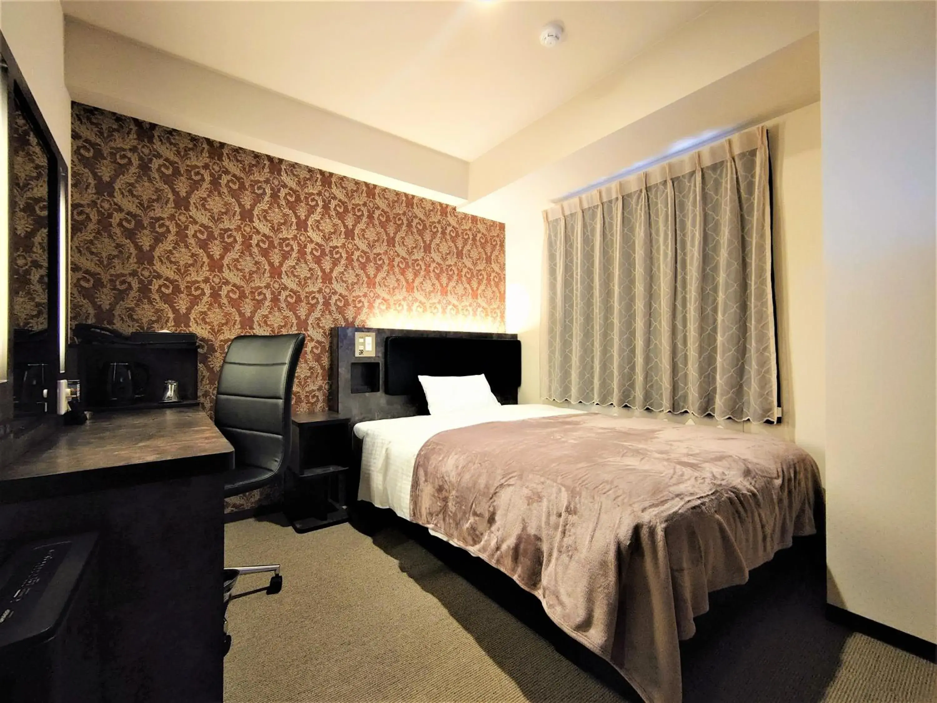 Standard Single Room - single occupancy - Smoking in Green Rich Hotel Kobe Sannomiya (Artificial hot spring Futamata Yunohana) Standard Single Room - single occupancy - Smoking in Green Rich Hotel Kobe Sannomiya (Artificial hot spring Futamata Yunohana)