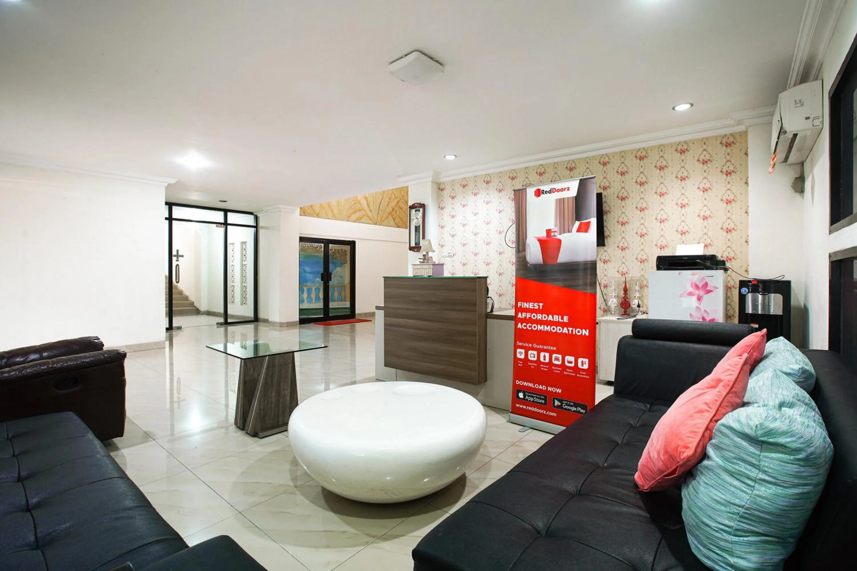 RedDoorz near Palembang Trade Center 3