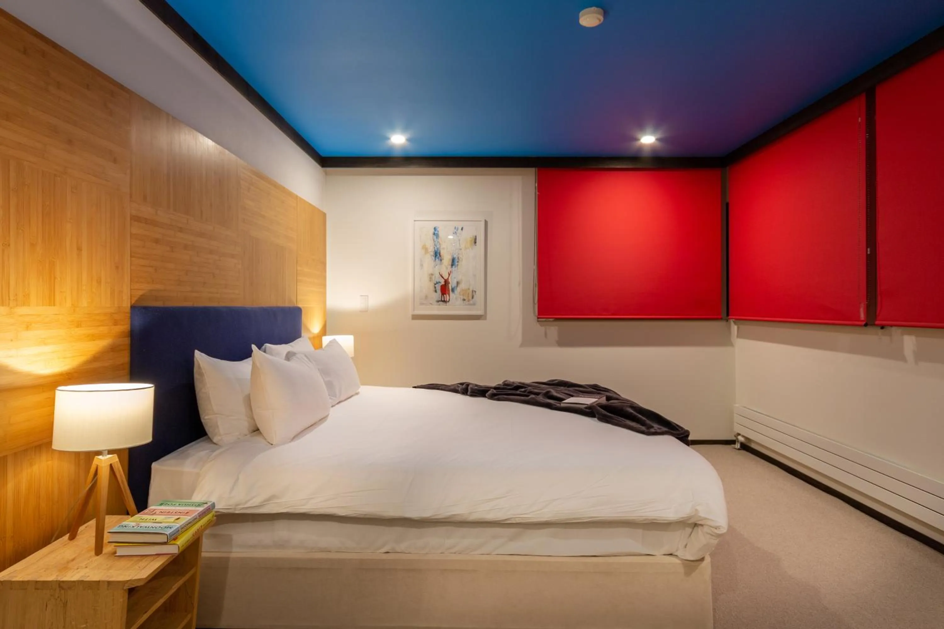 Bedroom, Bed in Gustav's Hideaway by H2 Life