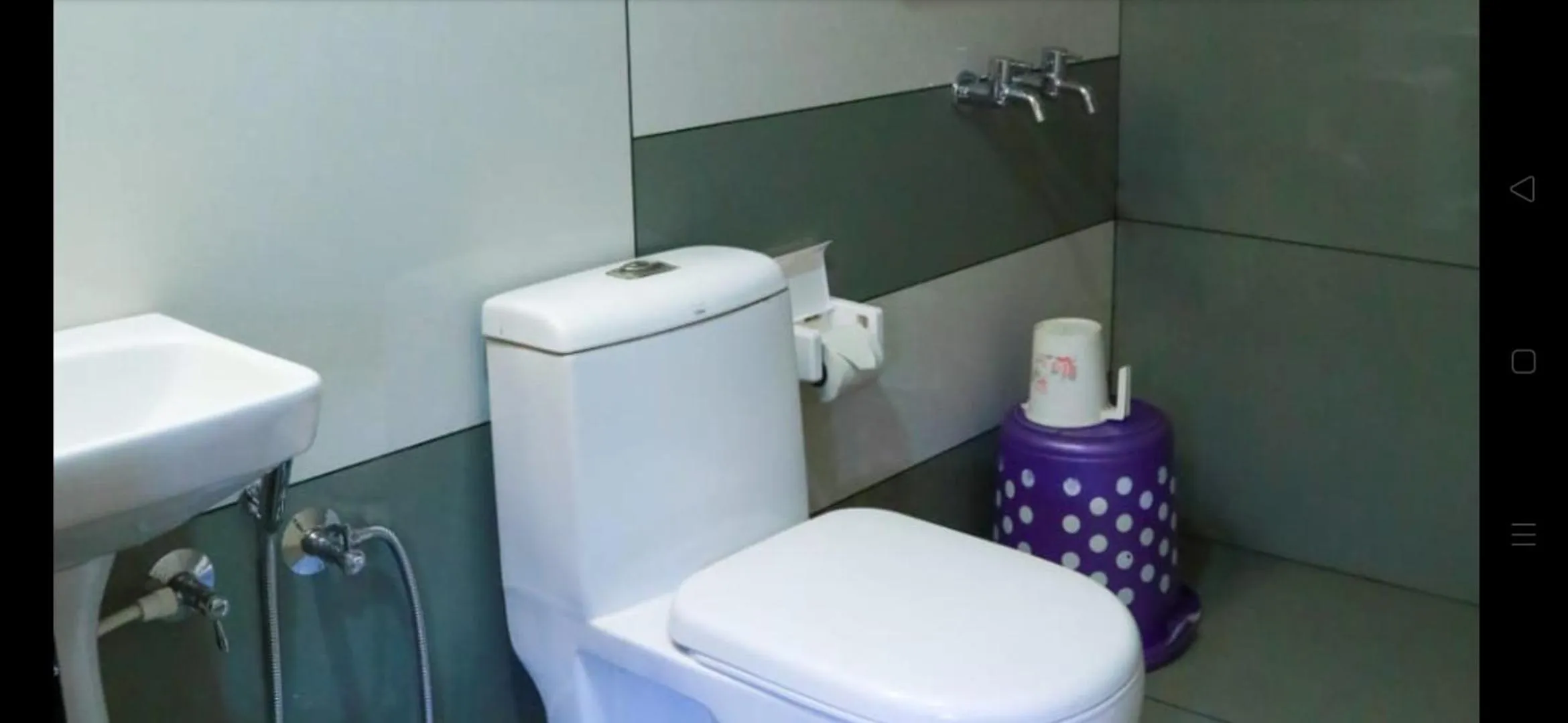 Bathroom in Cosy Premium Houseboats