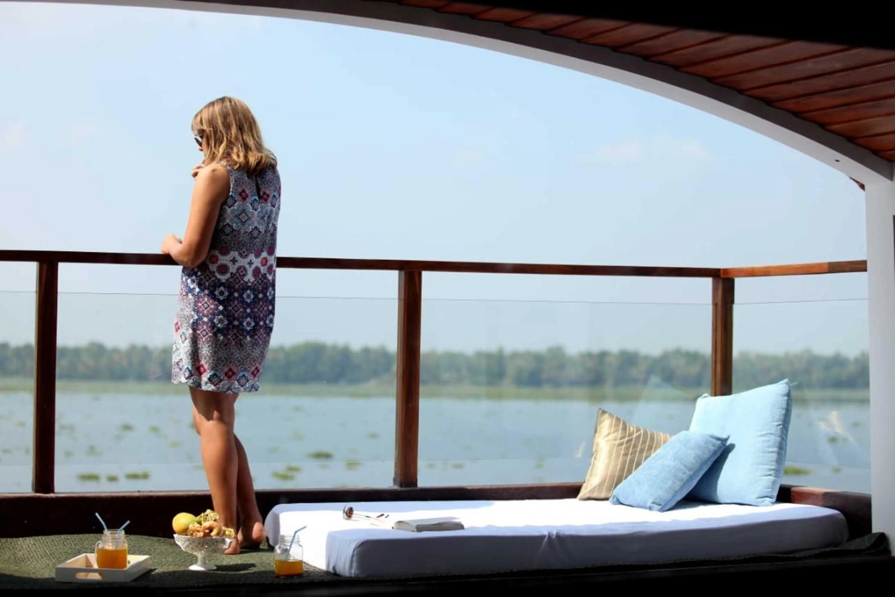 Lake view in Cosy Premium Houseboats