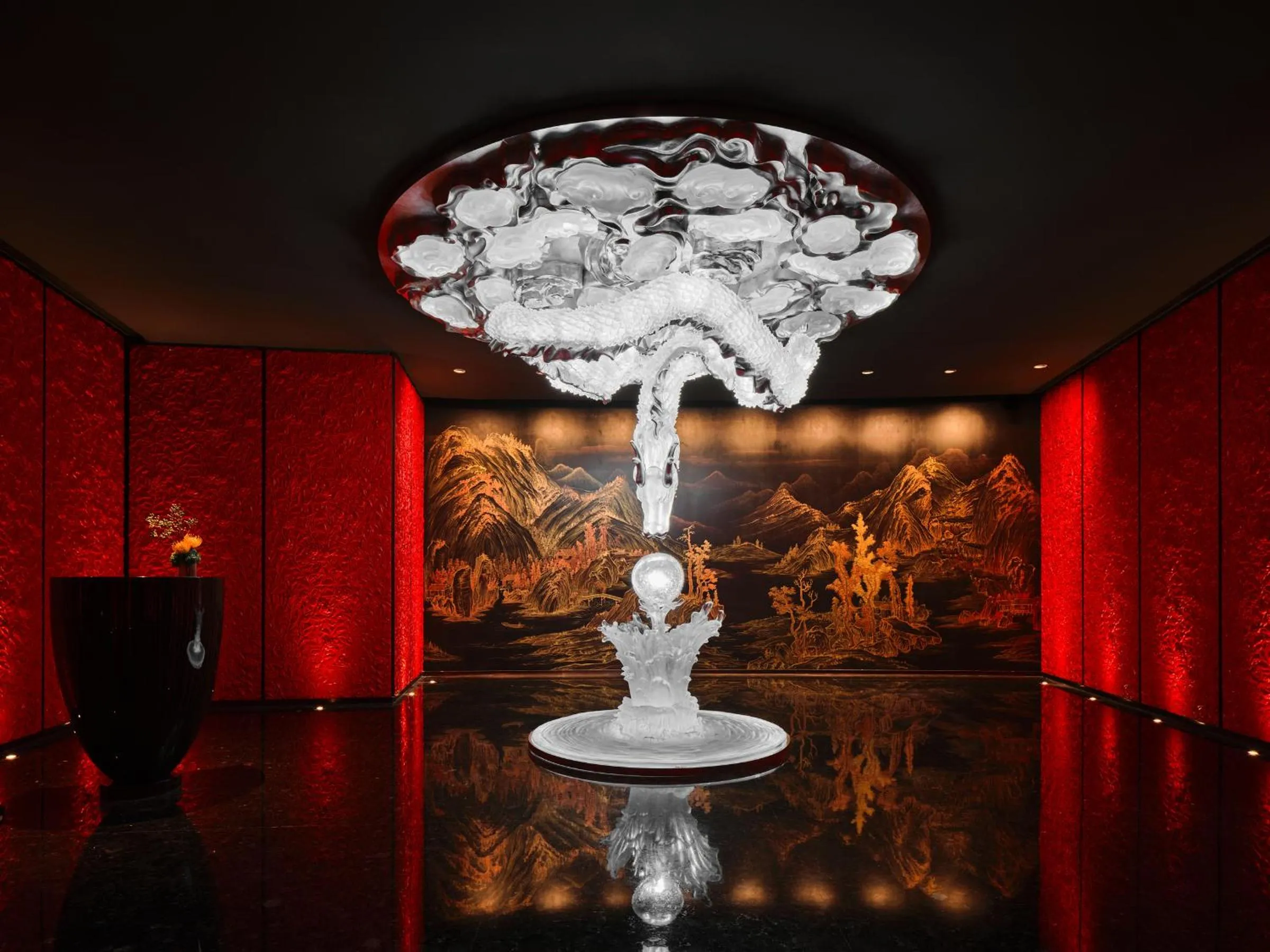 Restaurant/places to eat in J Hotel, Shanghai Tower - Above All Else, Overlooking the Bund