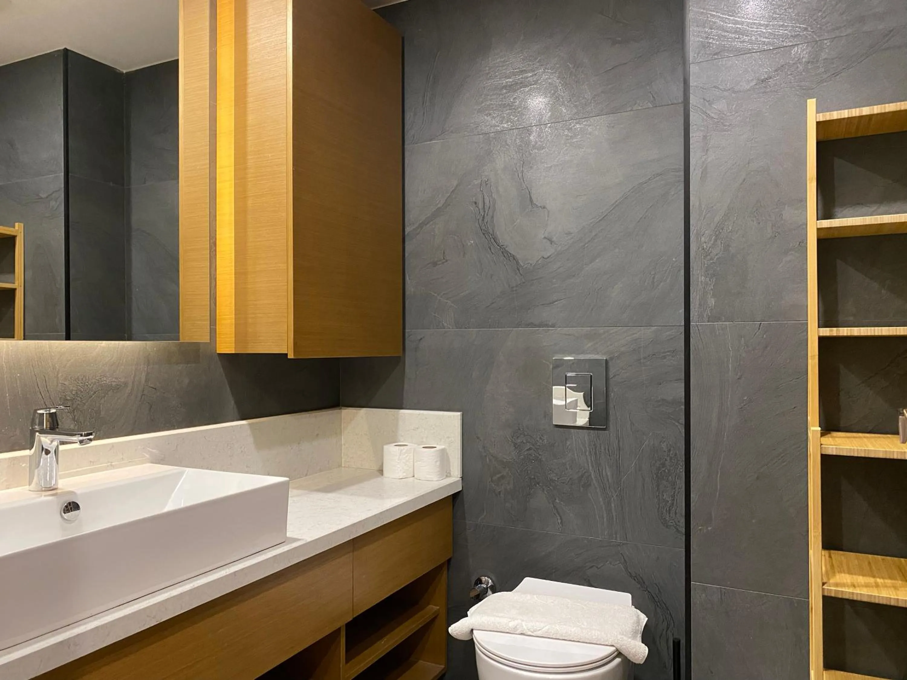 Shower in Veranda Suites