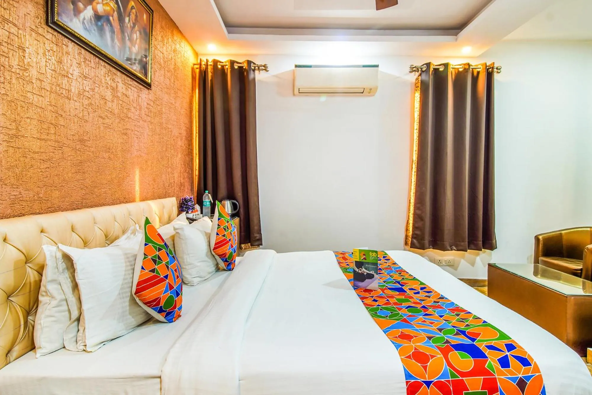 Seating area, Bed in FabHotel A 97