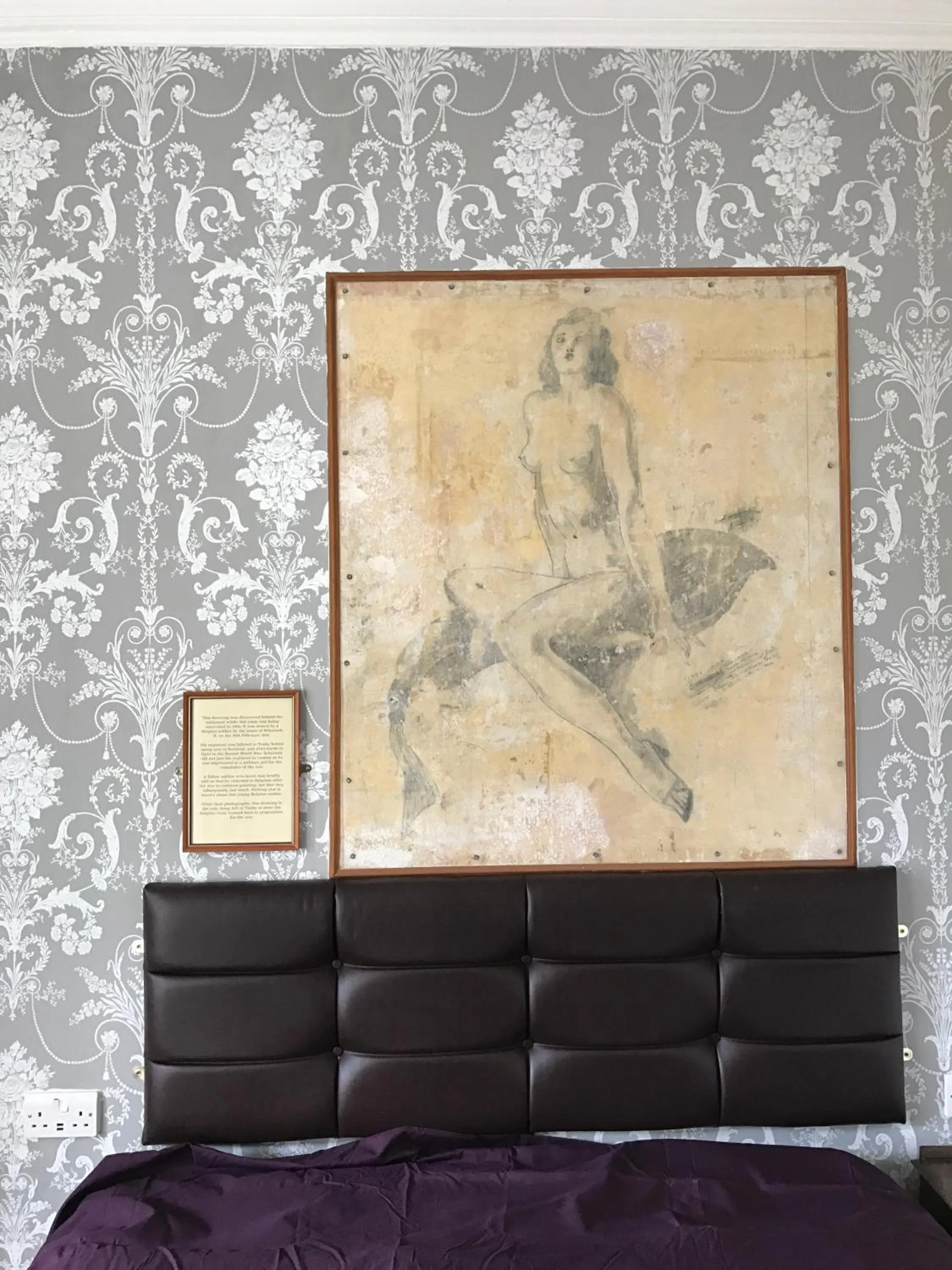 Decorative detail in The Strathmore